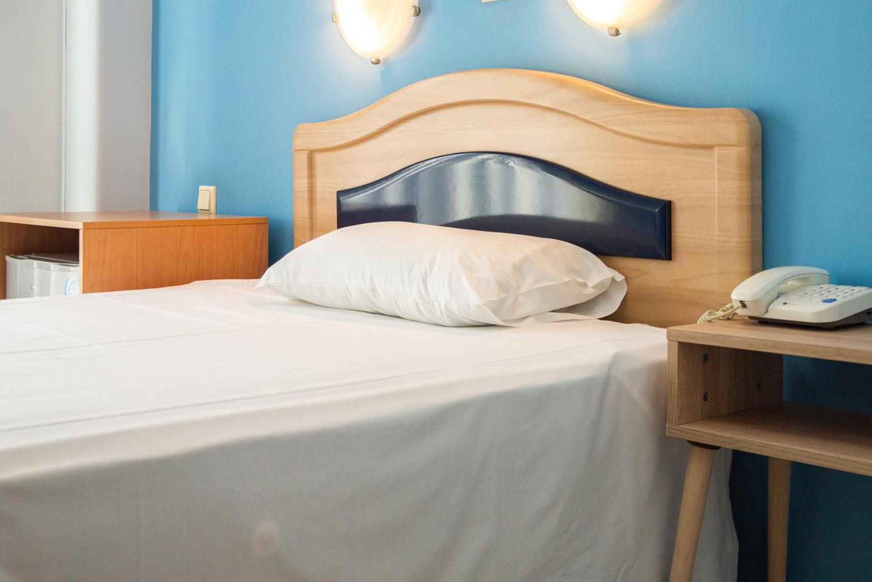 Single Room photo 2