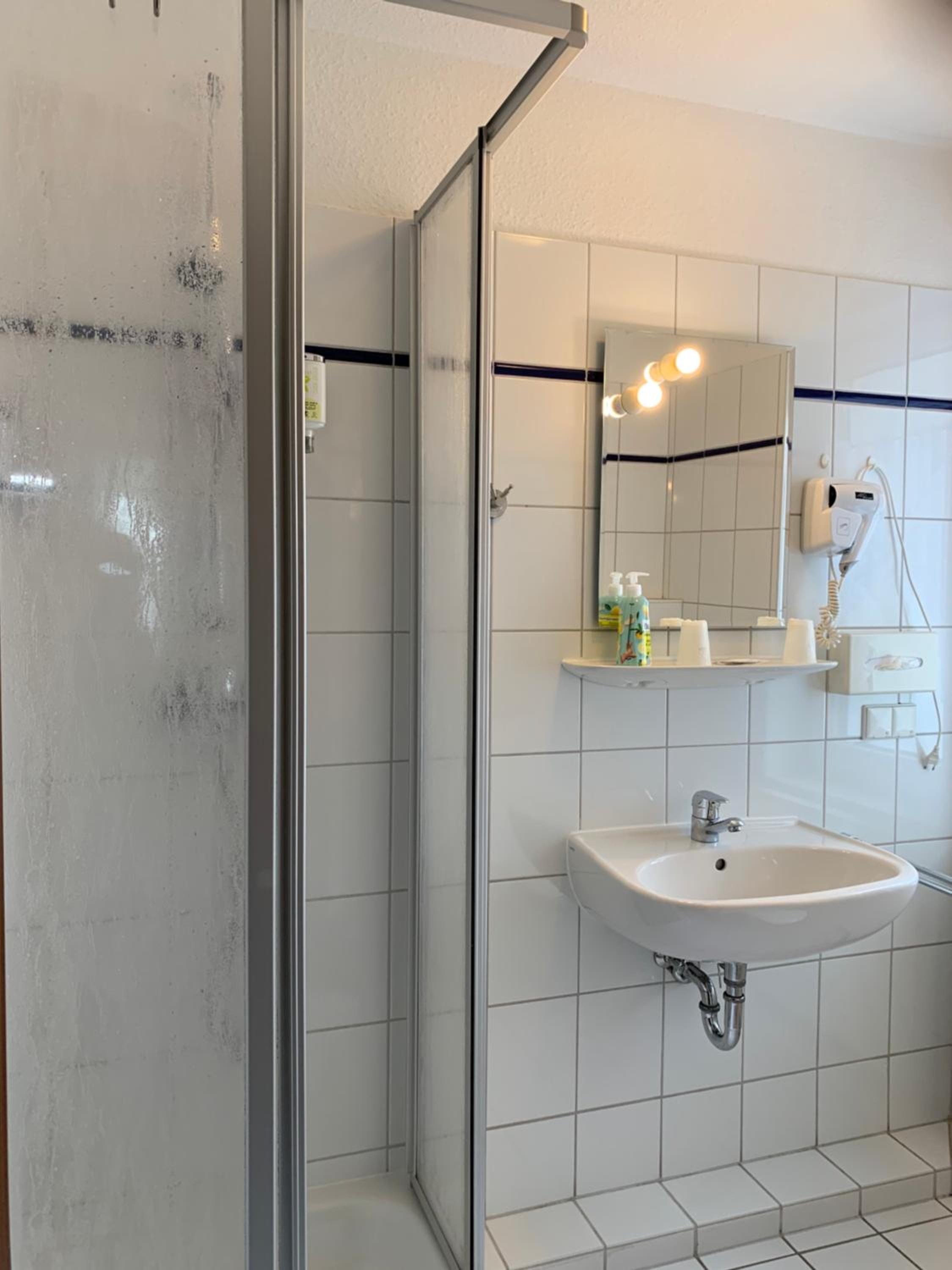 Double Room - Photo 24