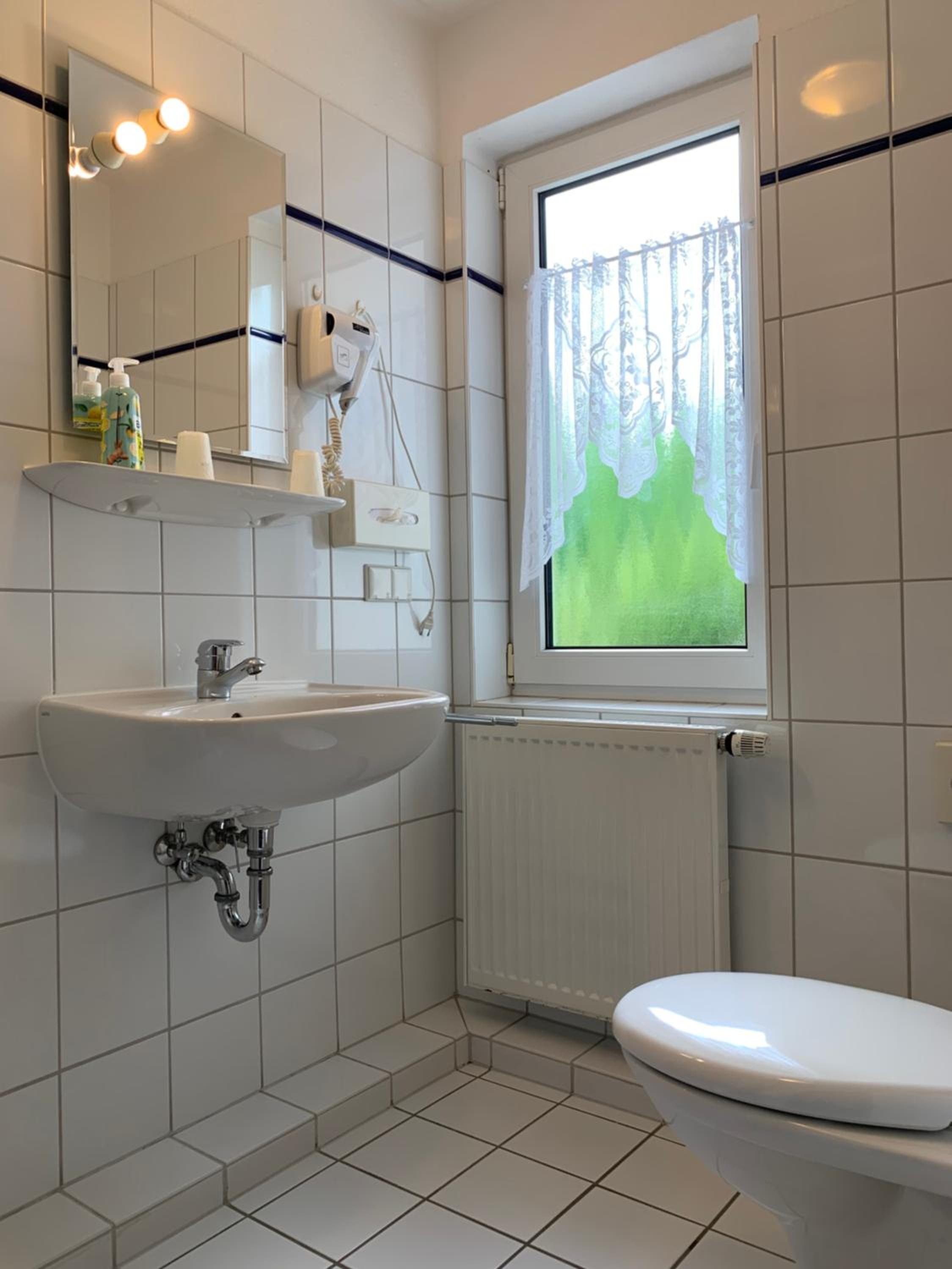 Double Room - Photo 39