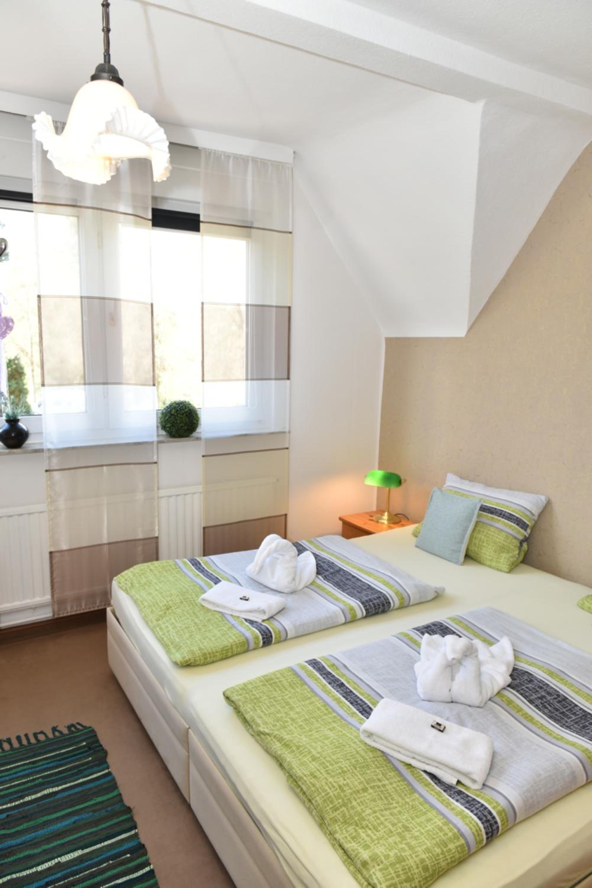 Double Room - Photo 5