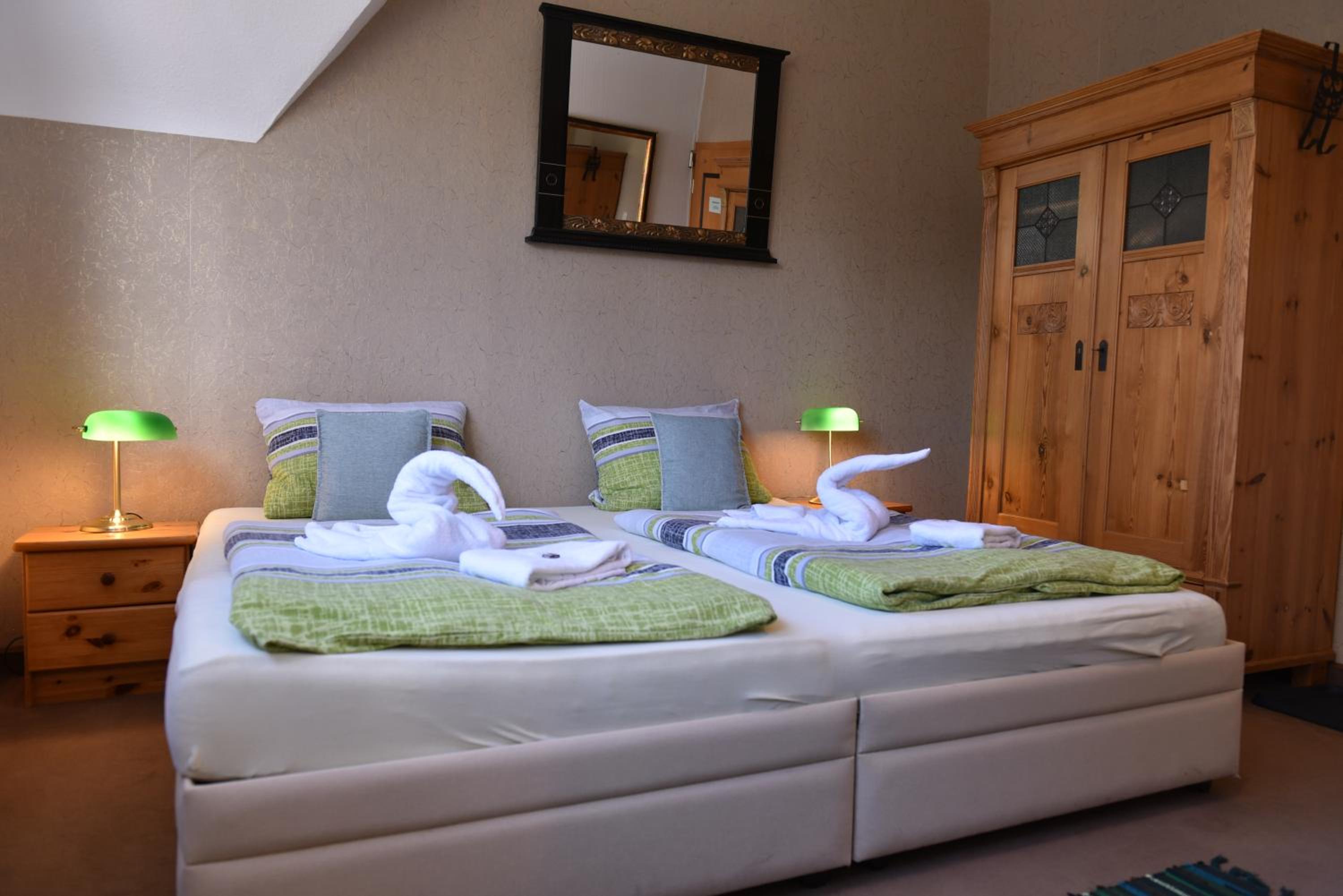 Double Room - Photo 36