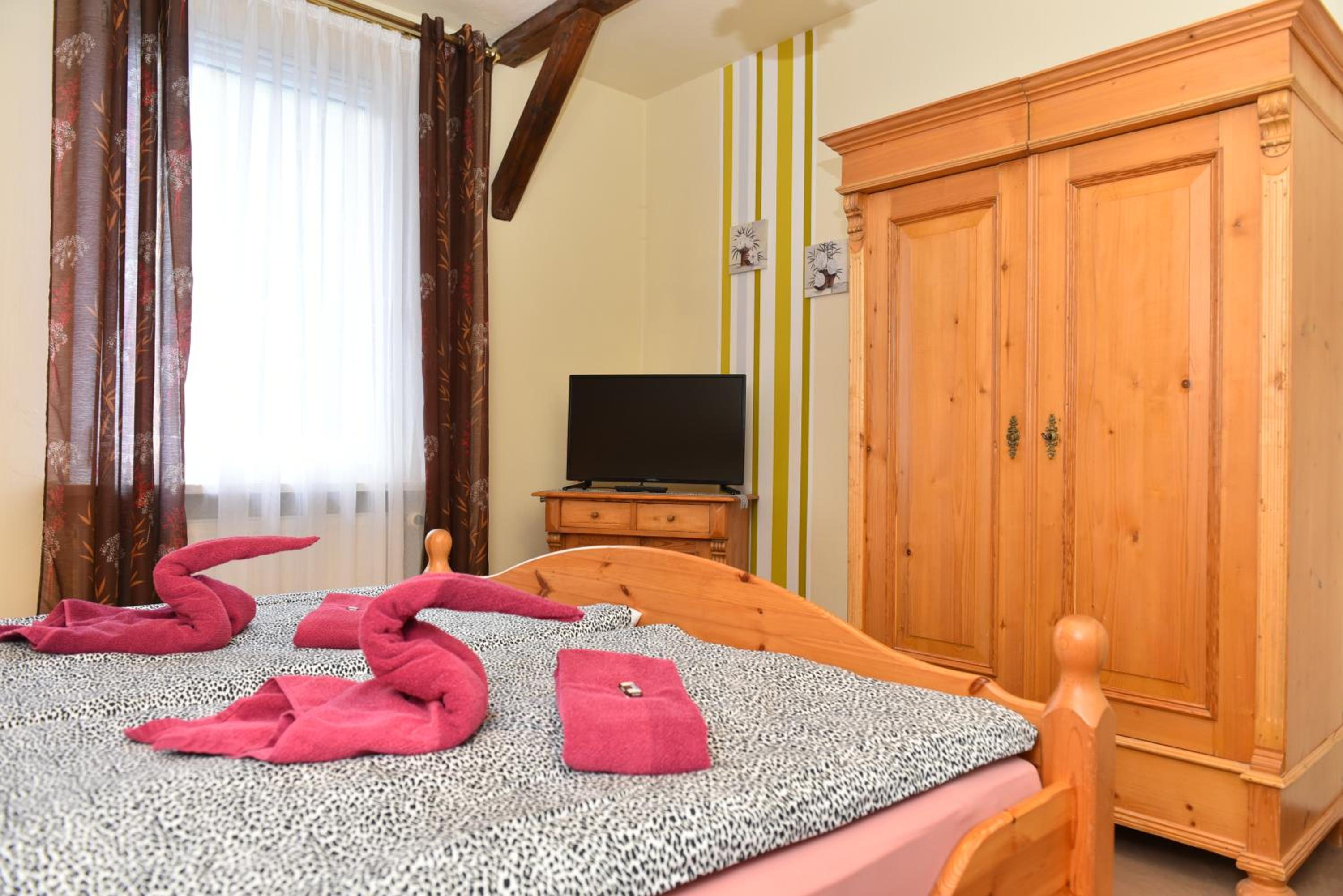 Double Room - Photo 32