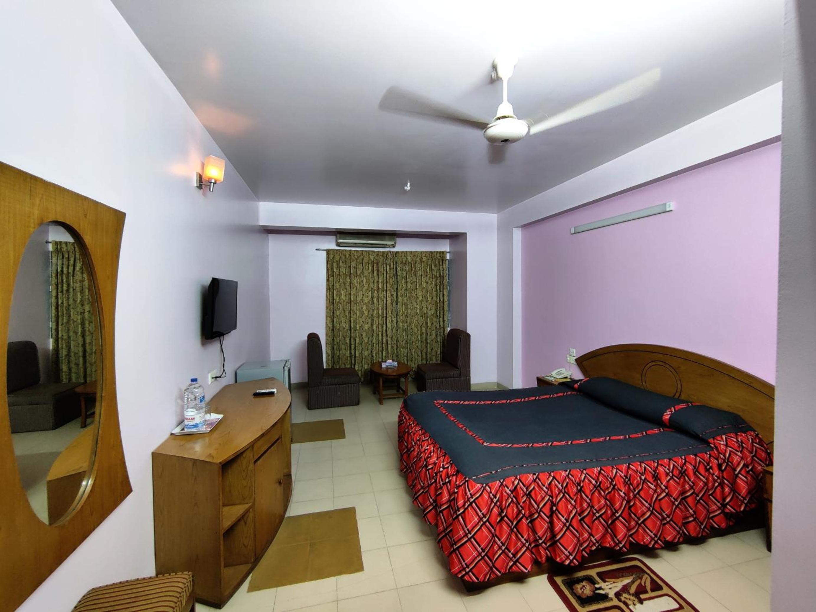 Premium Double or Twin Room photo 1