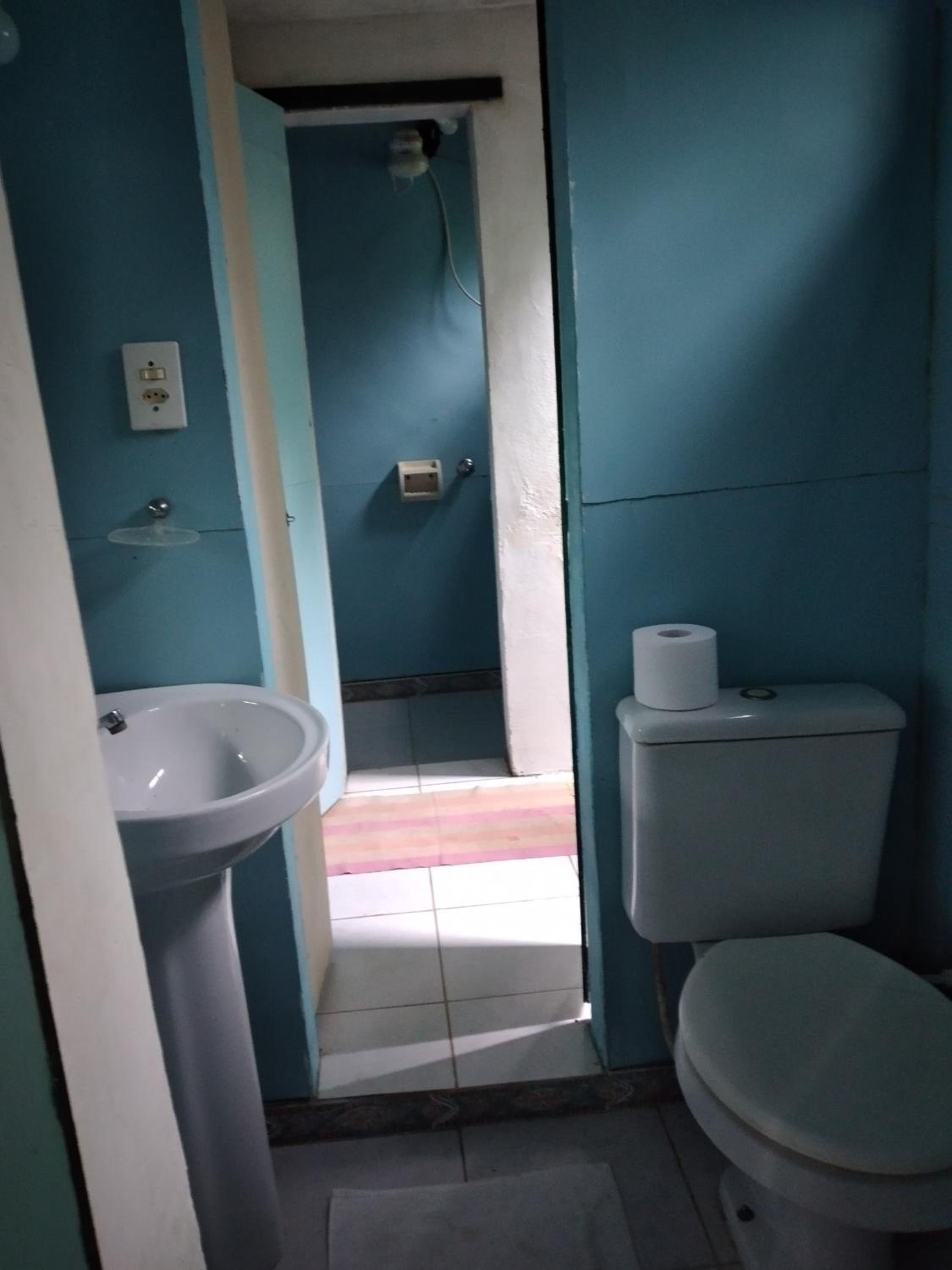Double Room with Shared Bathroom photo 3