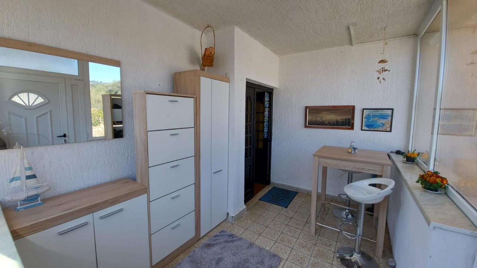 Four-Bedroom House photo 2