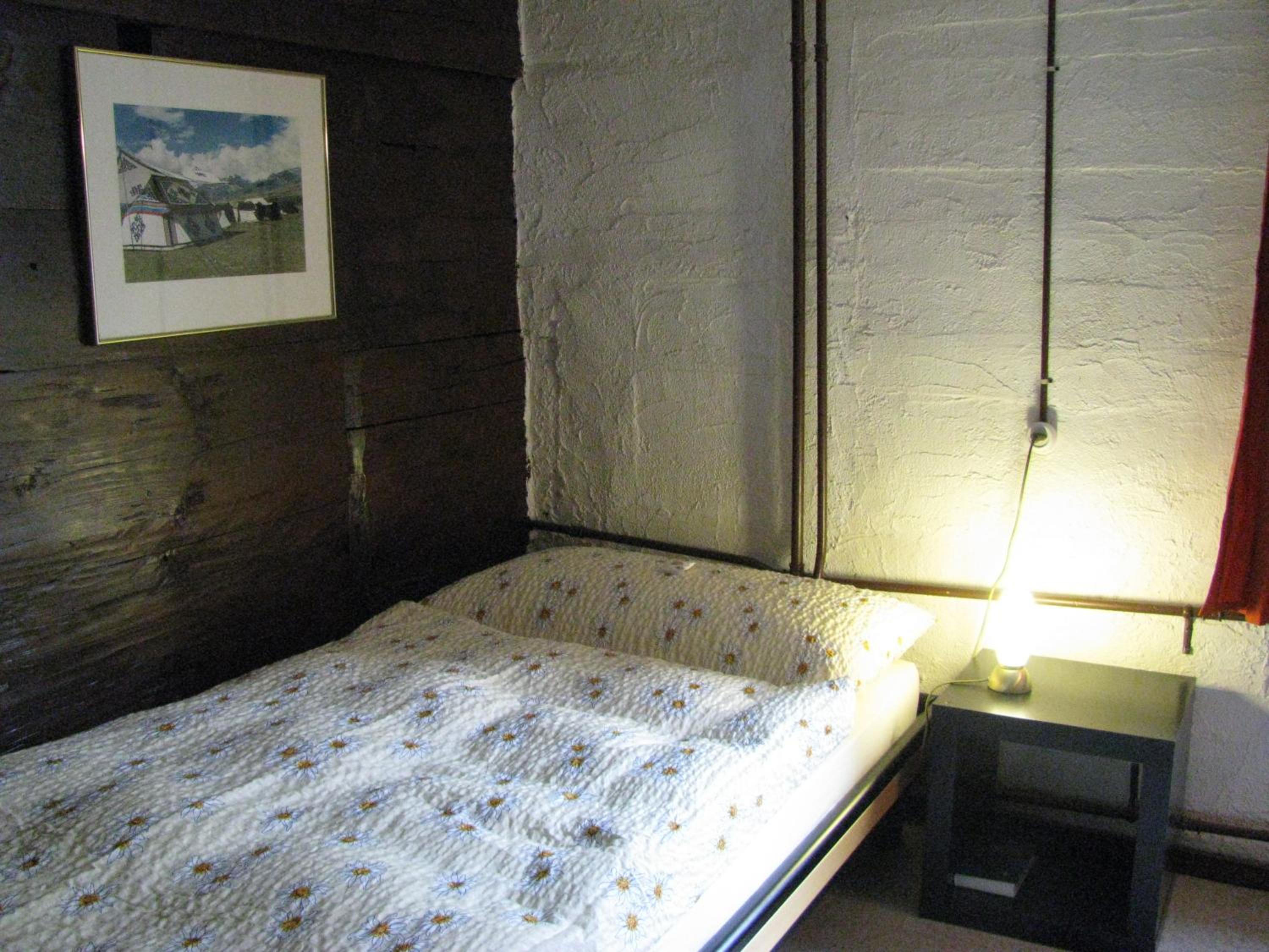 Single Room with Shared Bathroom photo 1