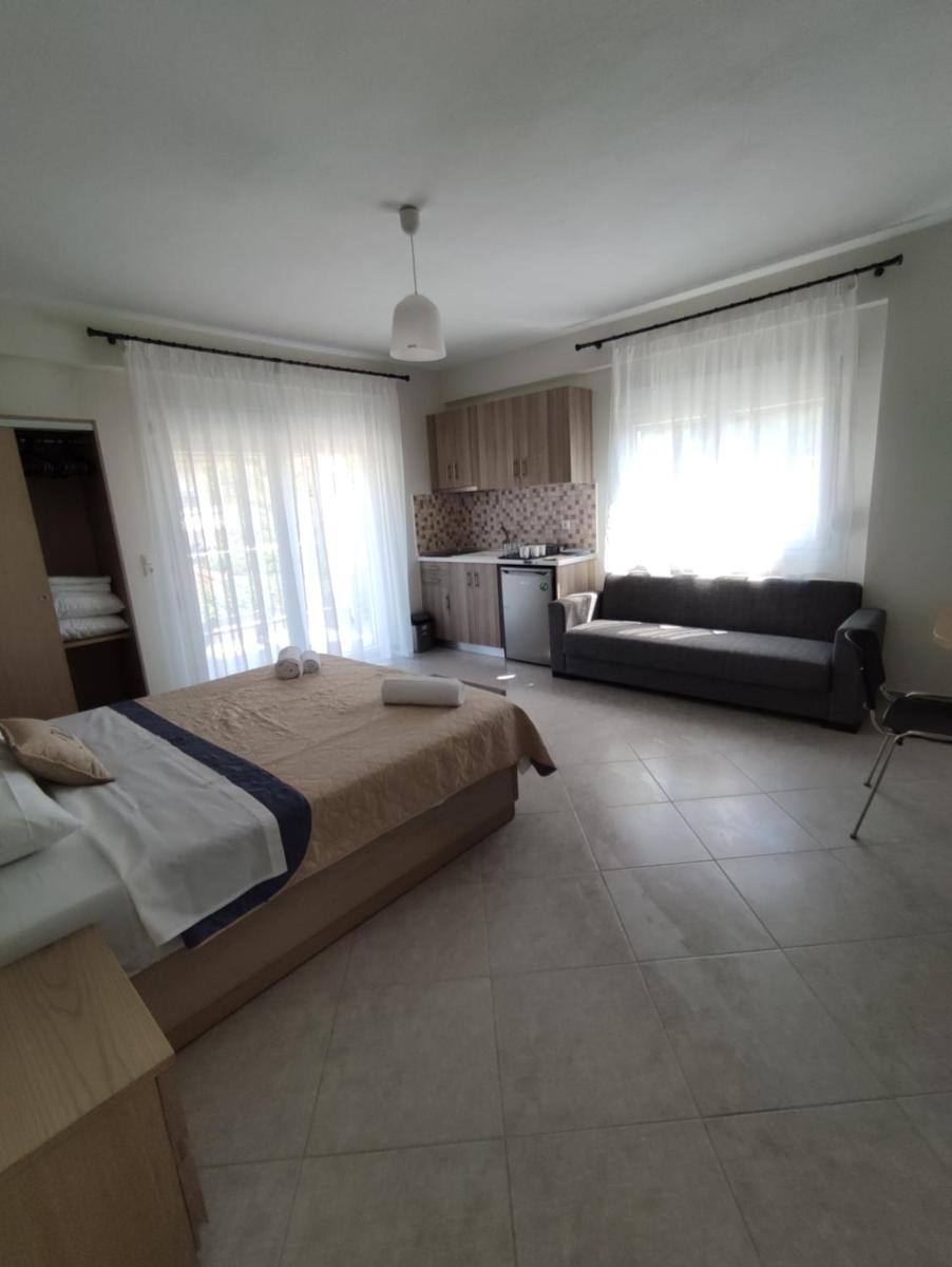 Maisonette photo 1