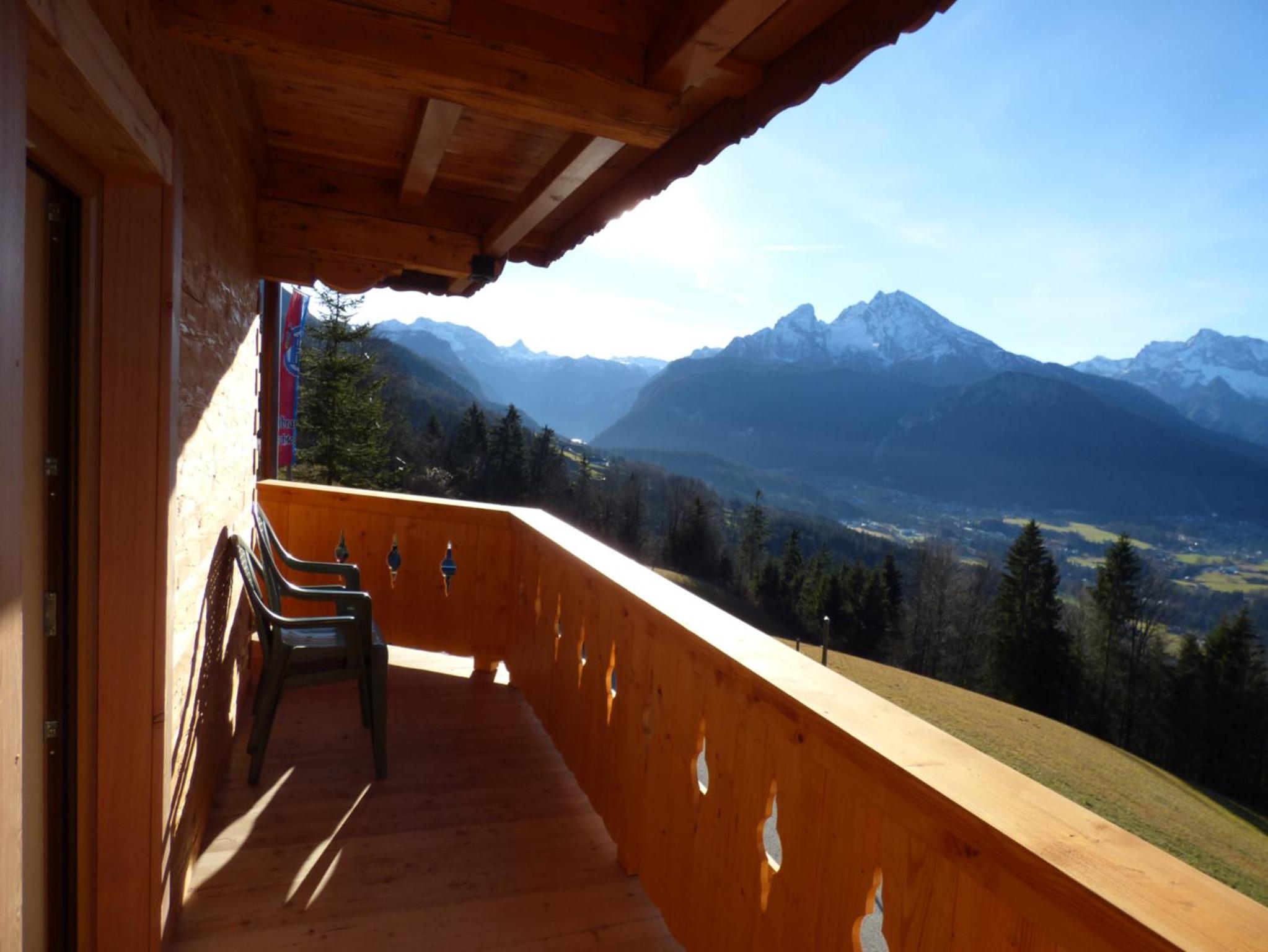 Deluxe Double Room with Balcony photo 3