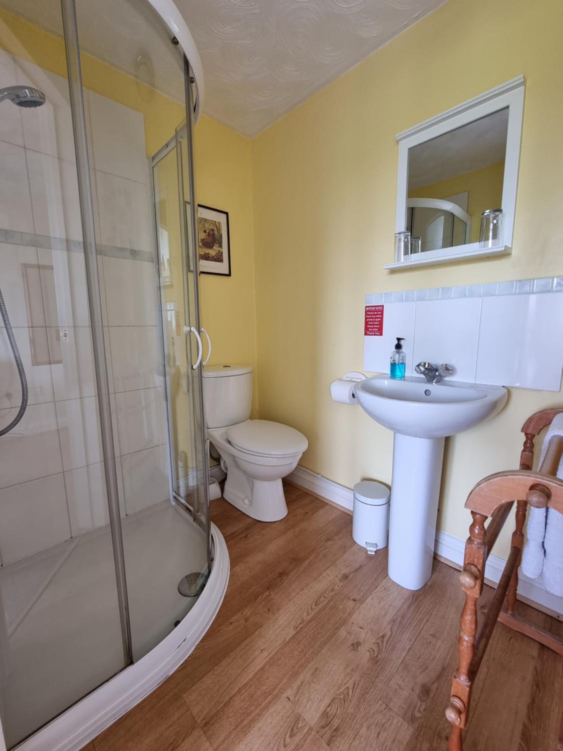 Triple Room with Shower - Photo 2