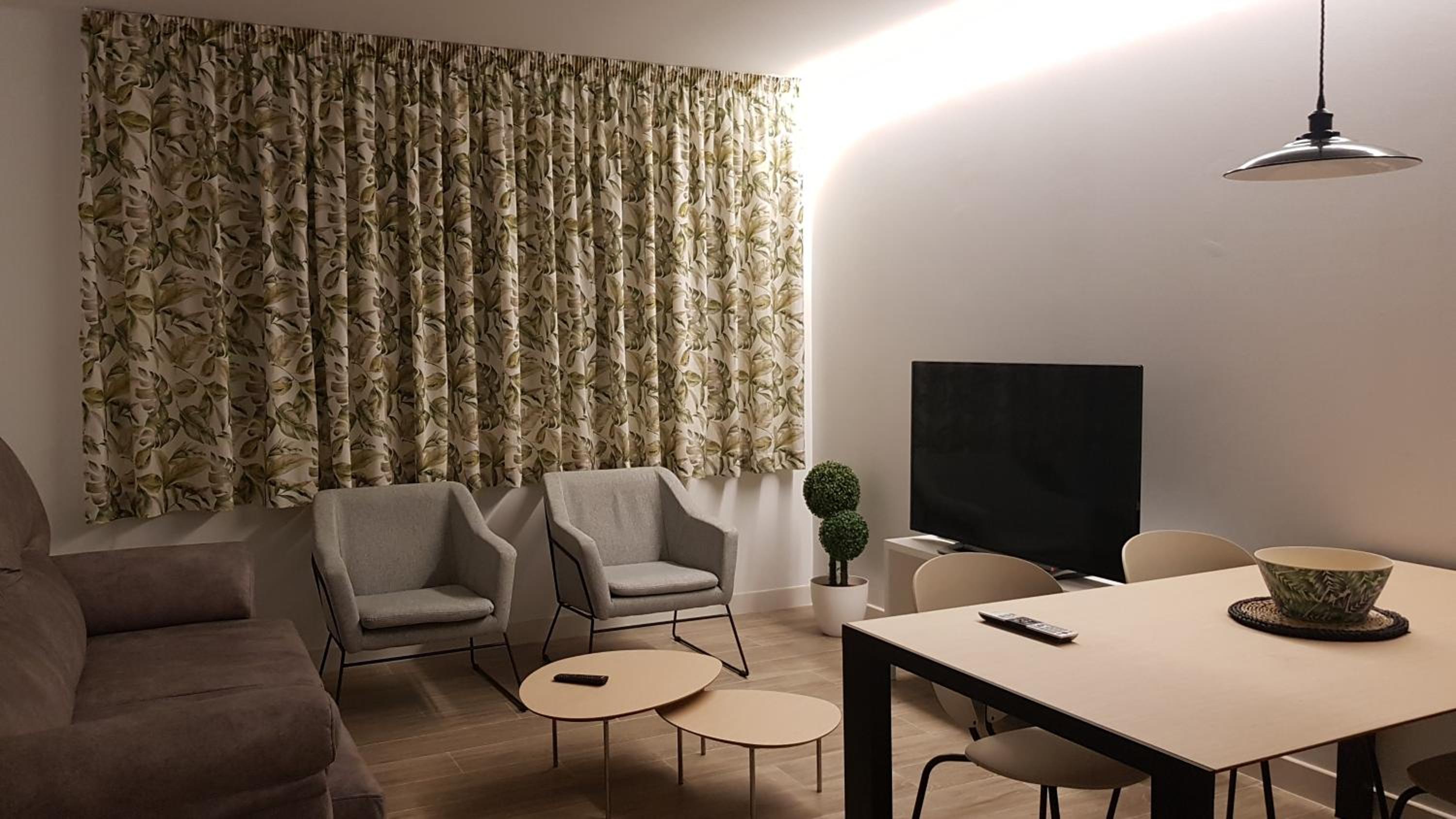 Two-Bedroom Apartment - Photo 7