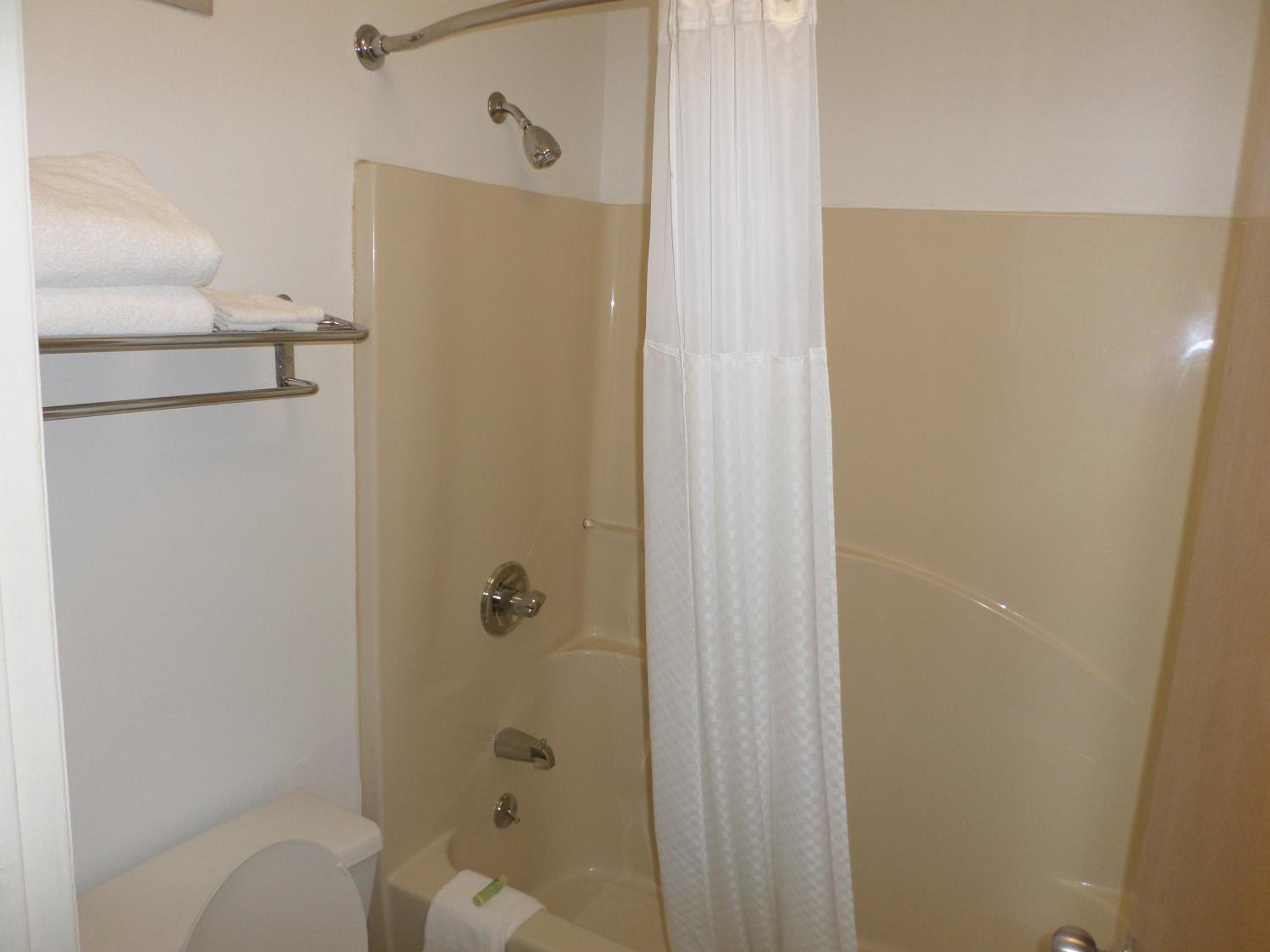 Double Room (2 Adults + 2 Children) - Non Smoking  - Photo 2