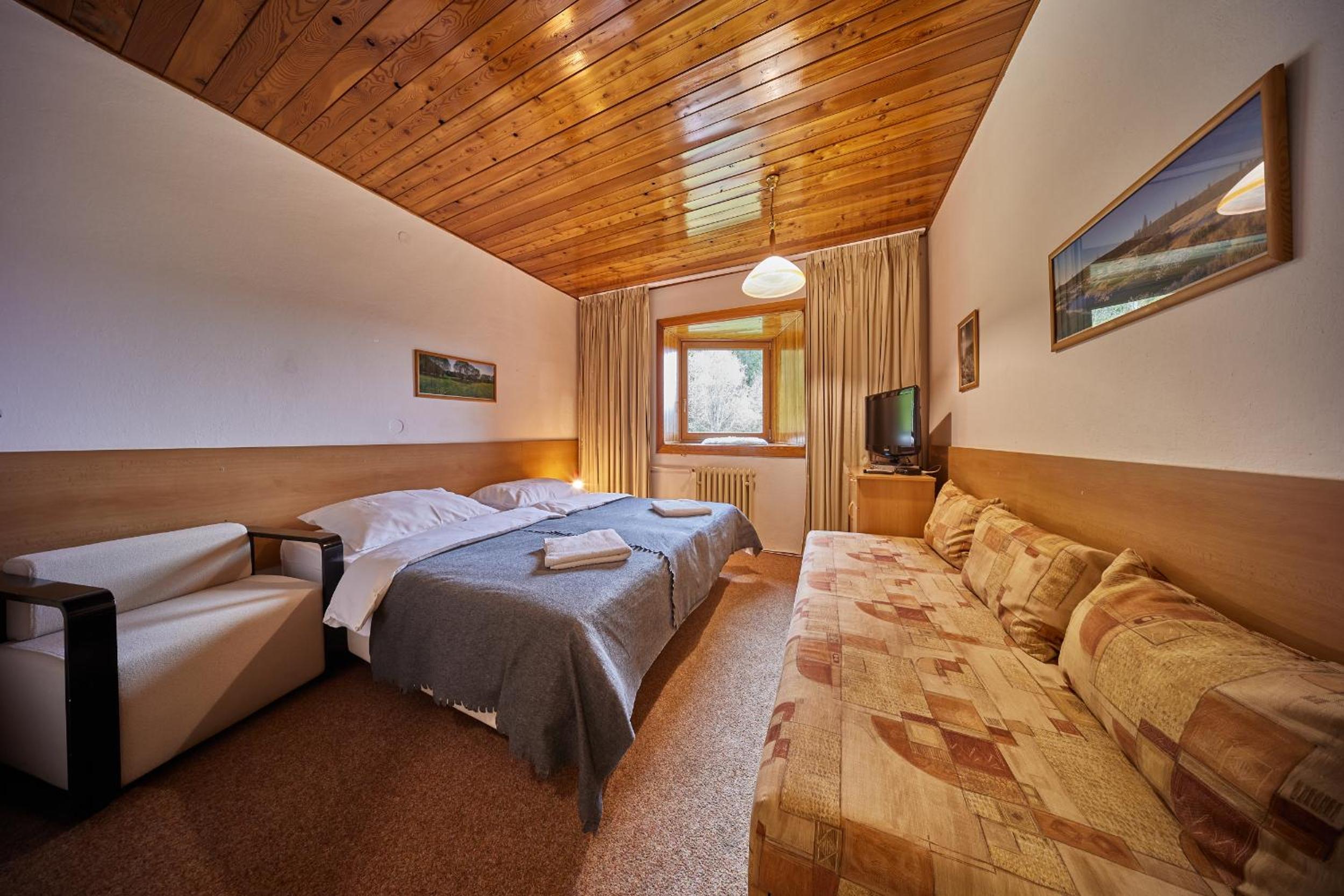Double Or Twin Room photo 1