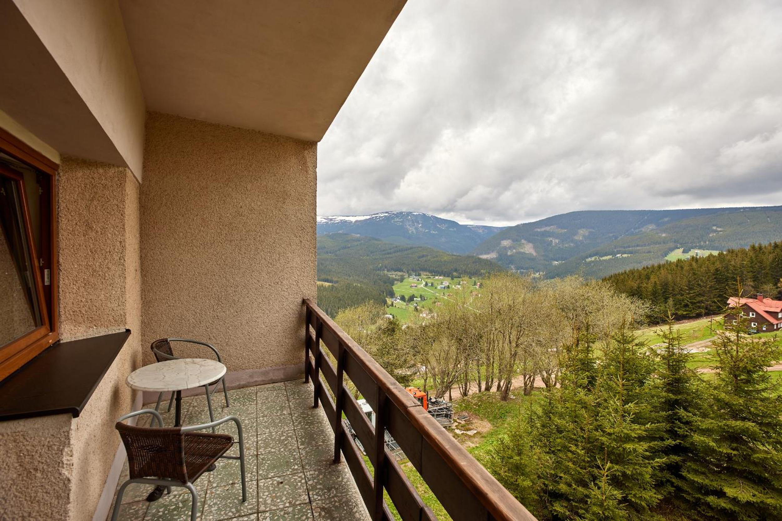 Double Or Twin Room With Balcony photo 3