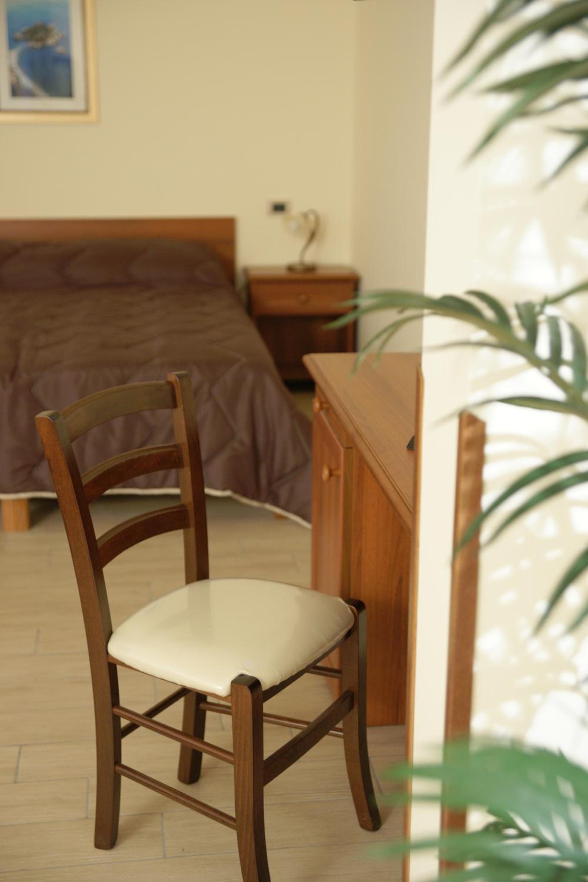 Standard Double Room Single Use photo 3