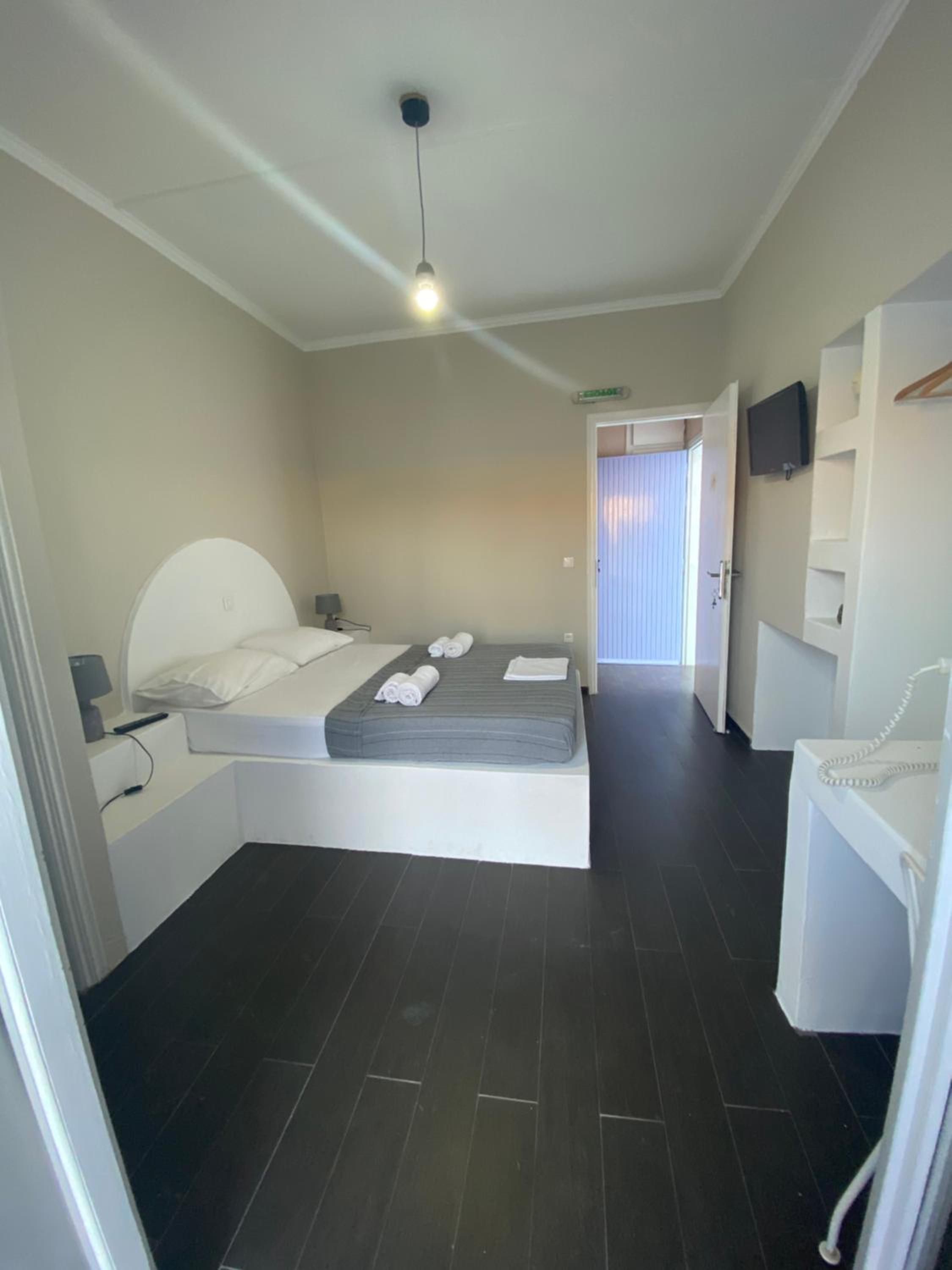 Double Room with Balcony and Sea View photo 2