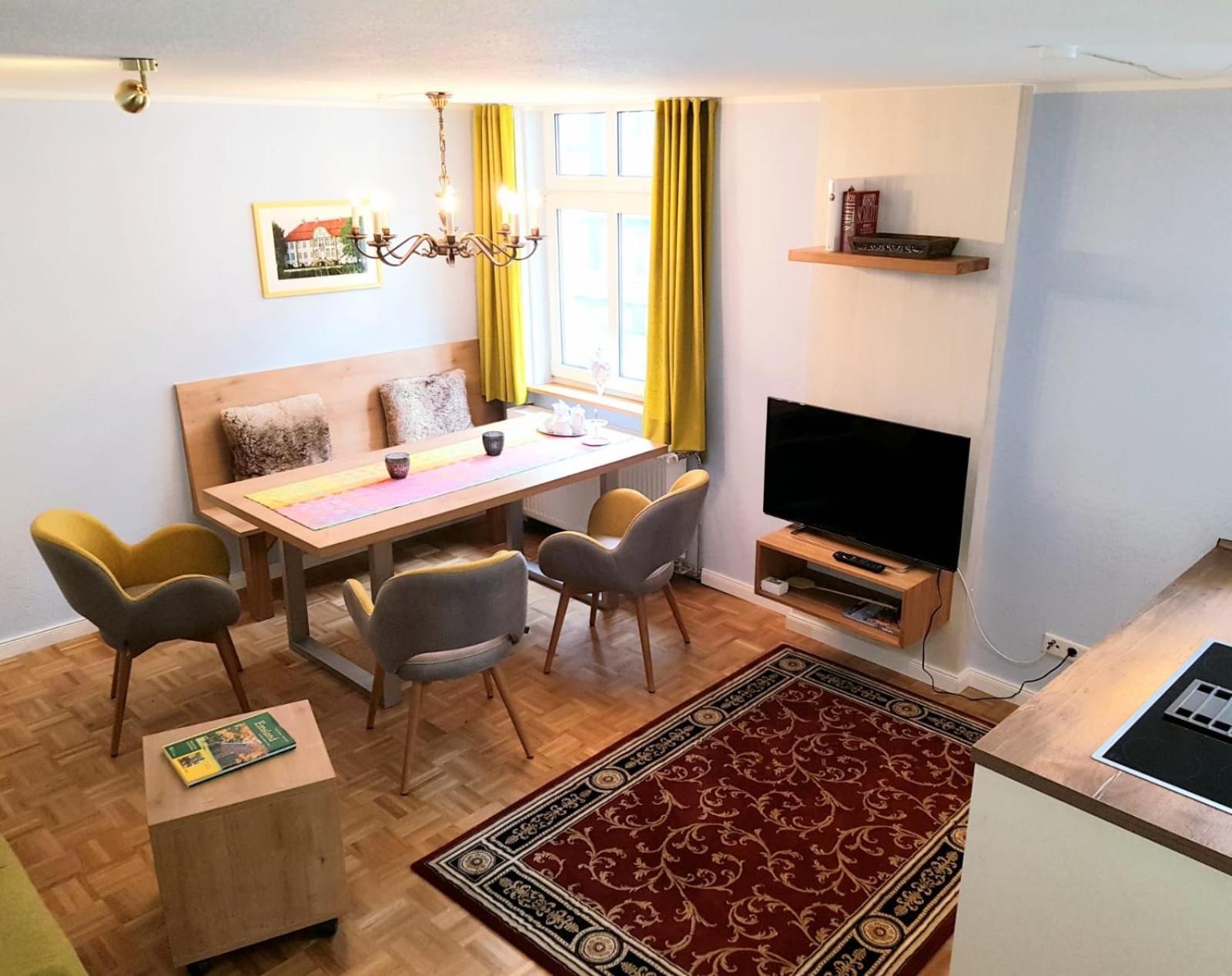 One-Bedroom Apartment - Photo 17