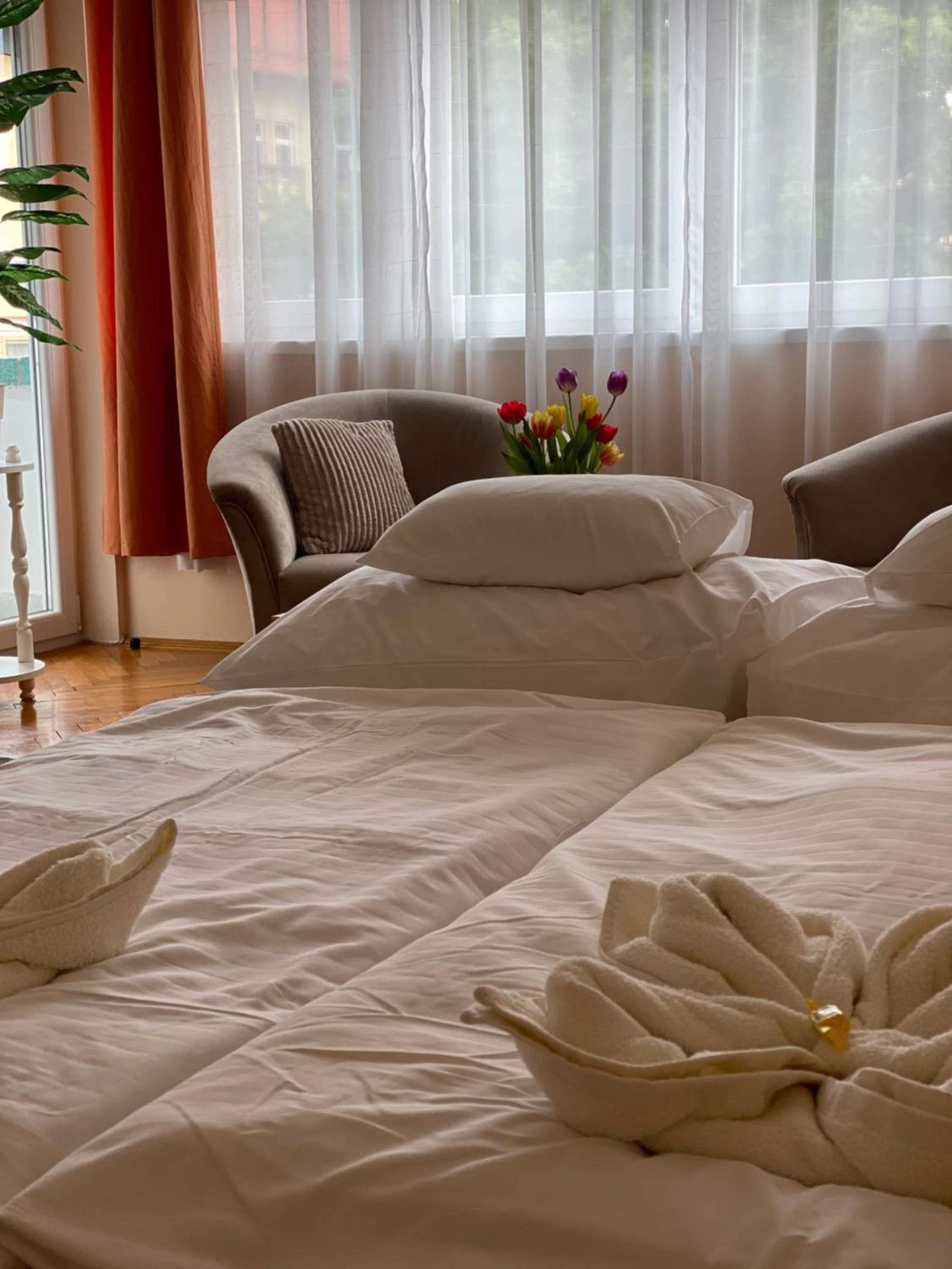 One-Bedroom Apartment - Photo 24