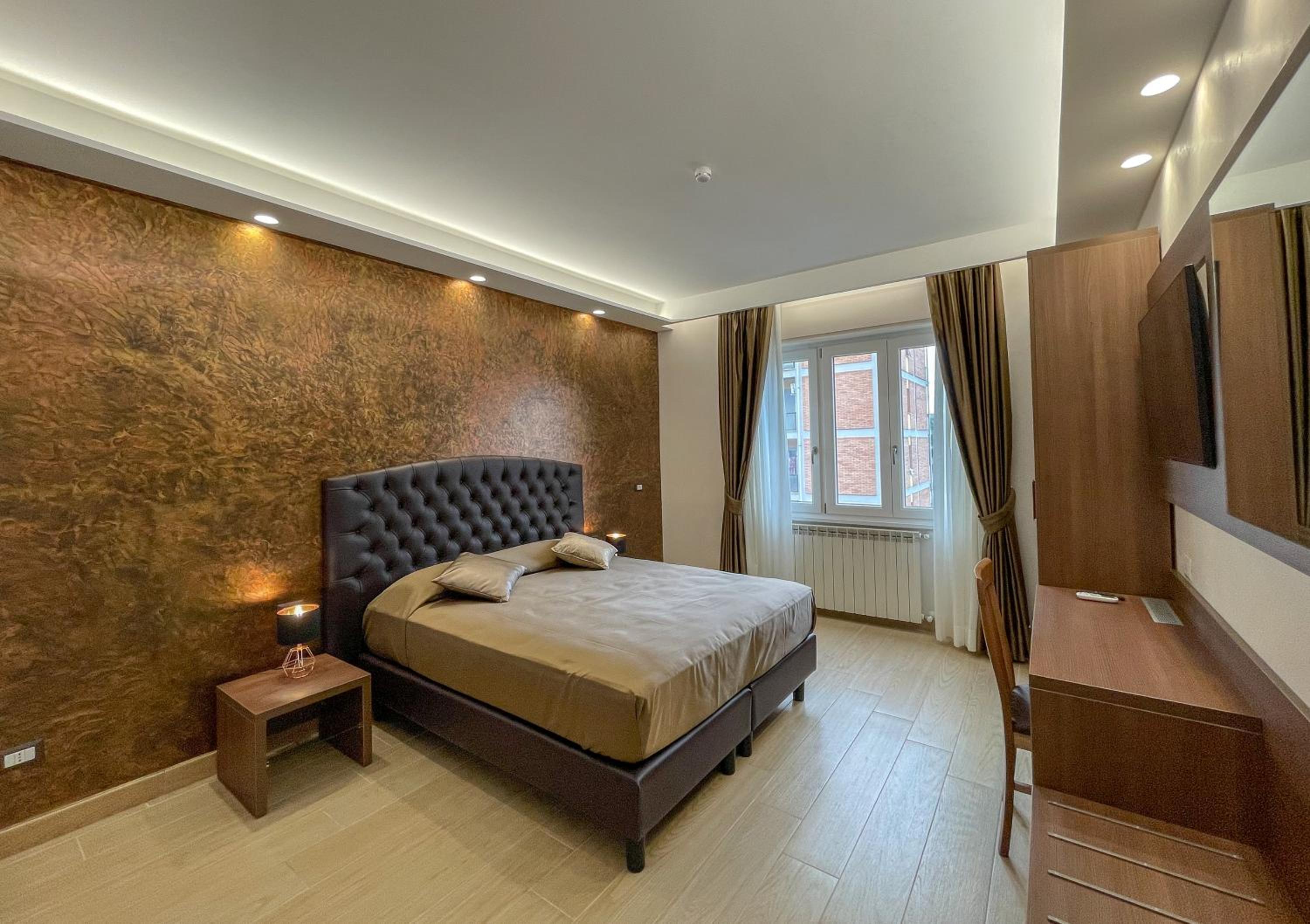 Double or Twin Room photo 3