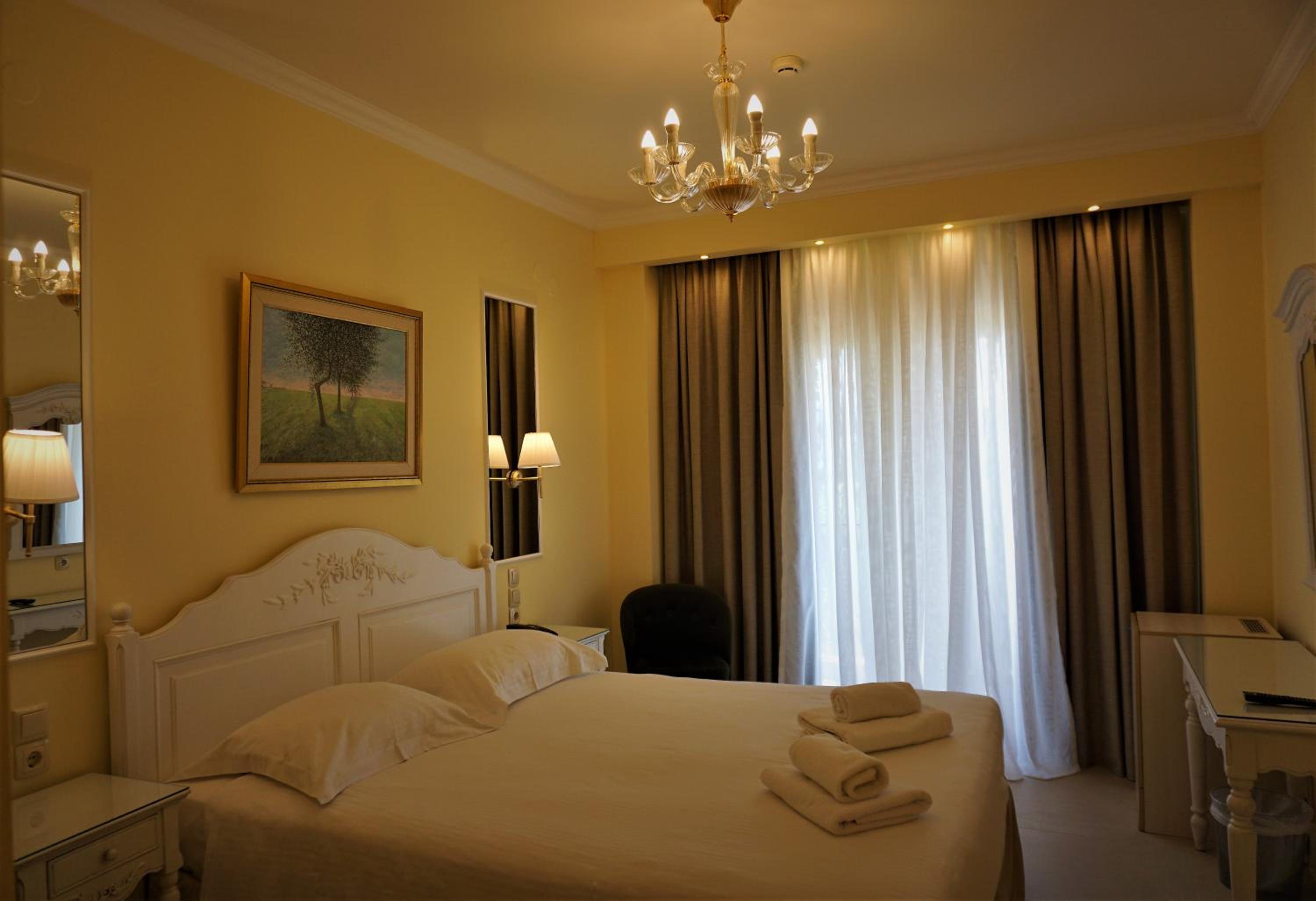 Superior Double Room - Photo 3