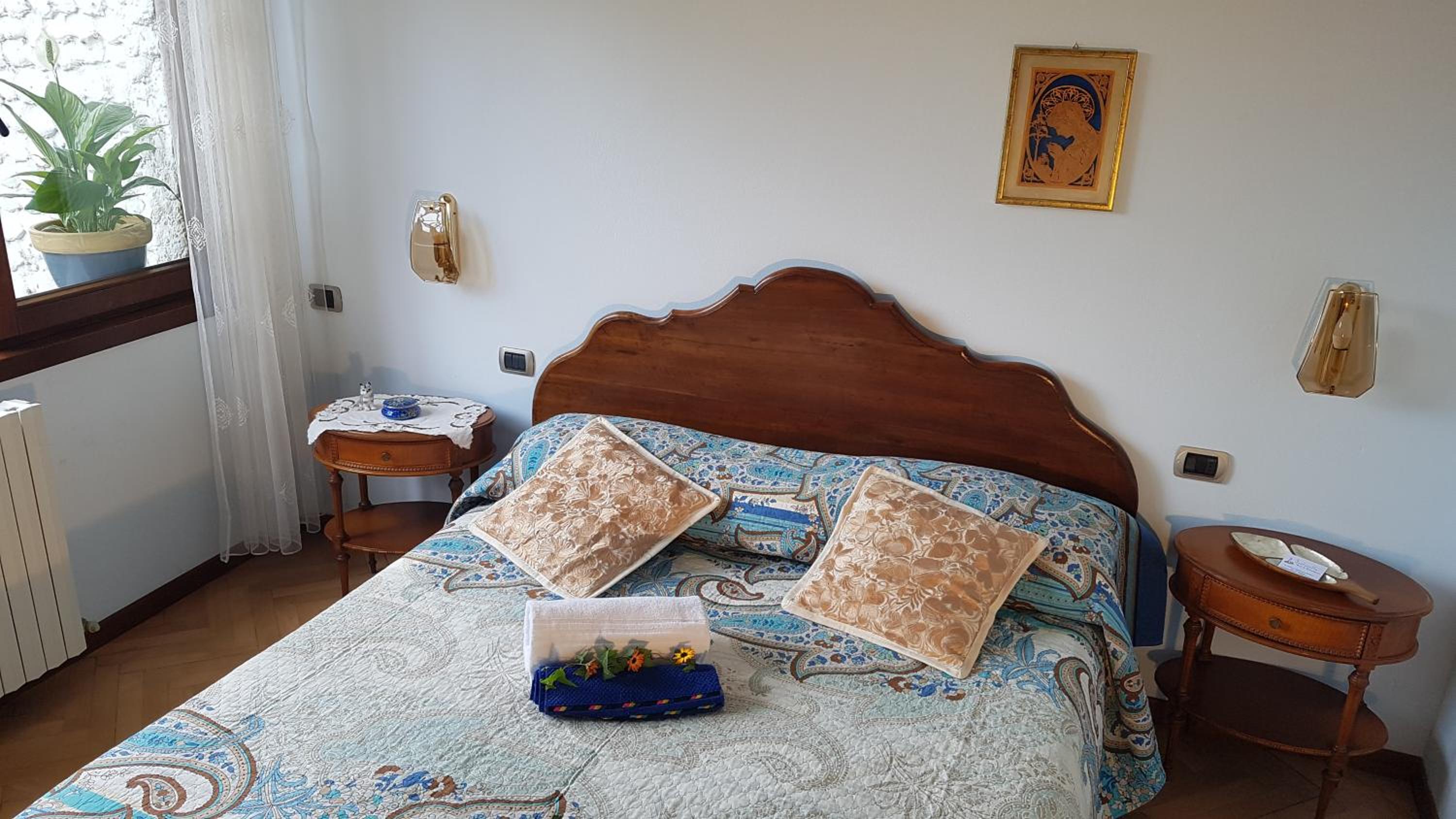 Double Room - Photo 4