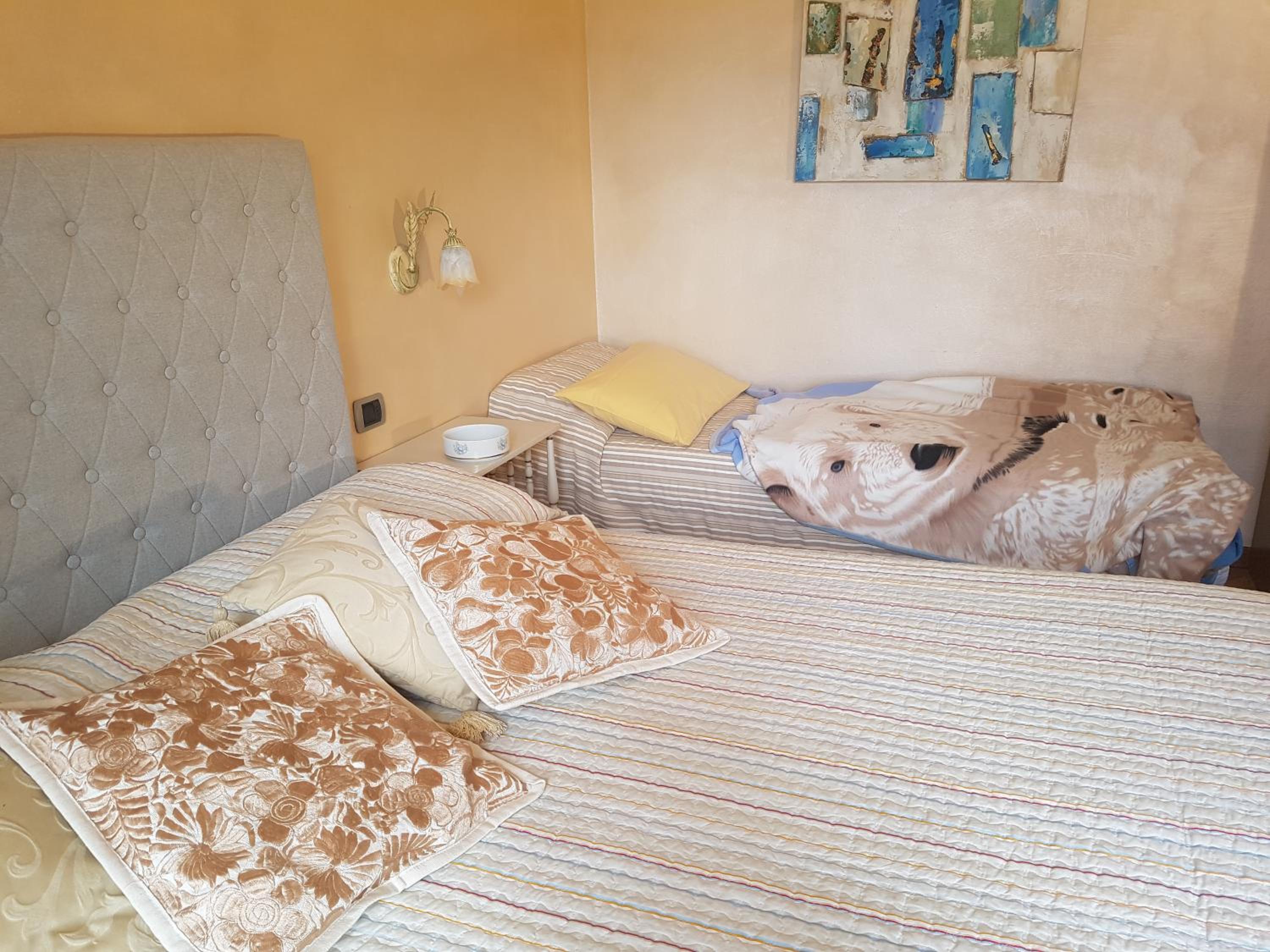 Double Room with Balcony (3 Adults) photo 1