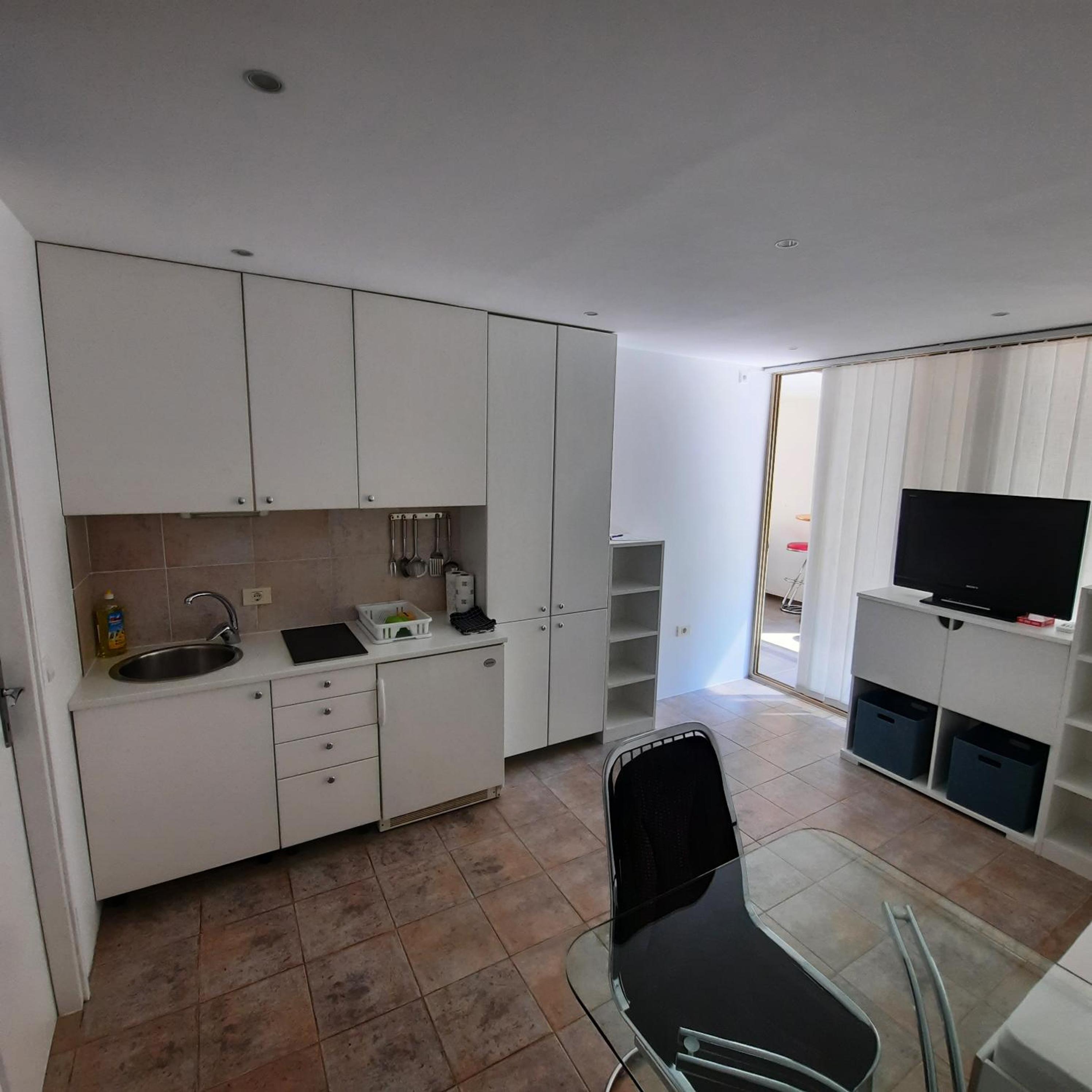 Apartment - Ground Floor - Photo 5