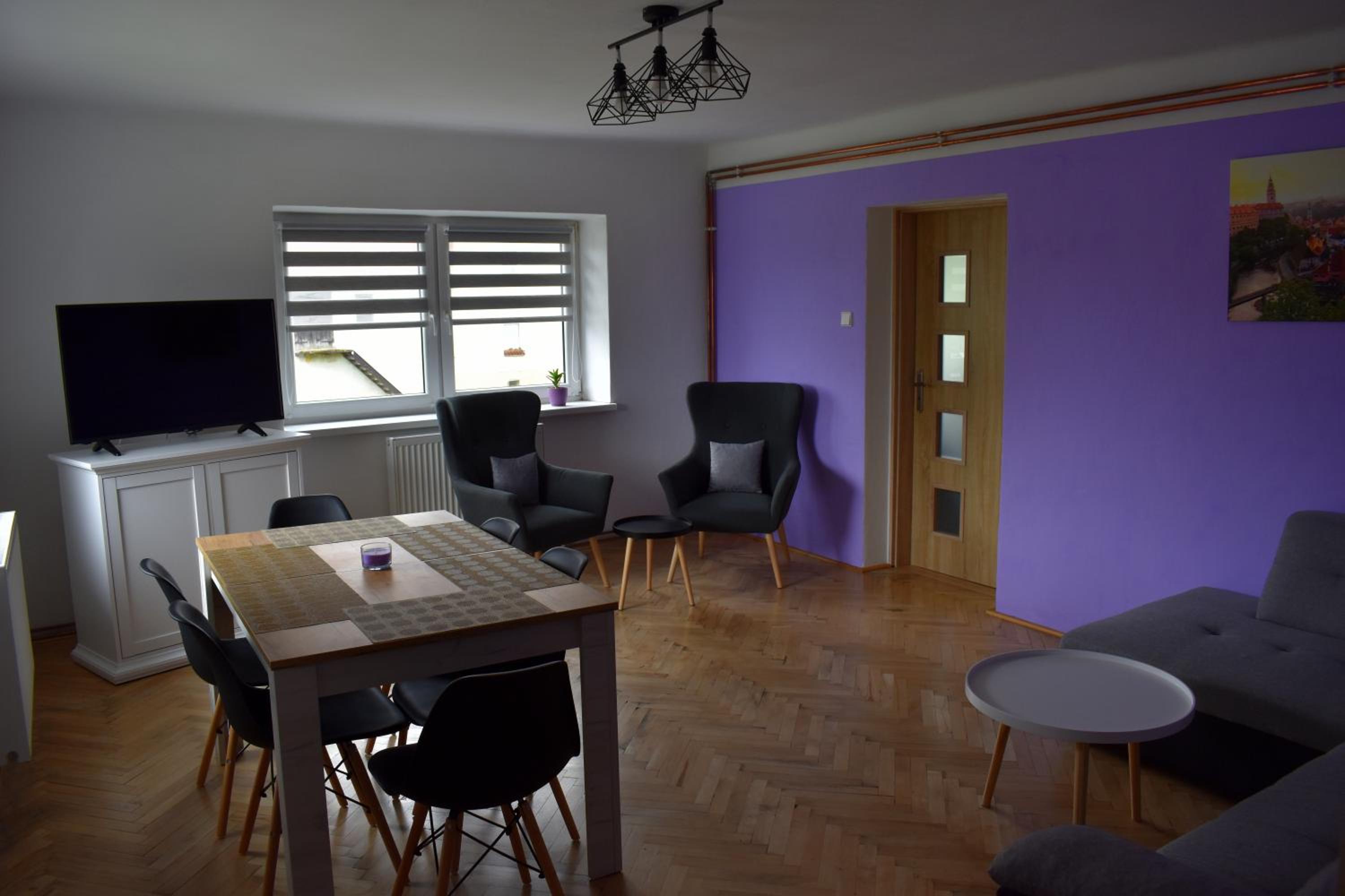Two-Bedroom Apartment - Photo 1