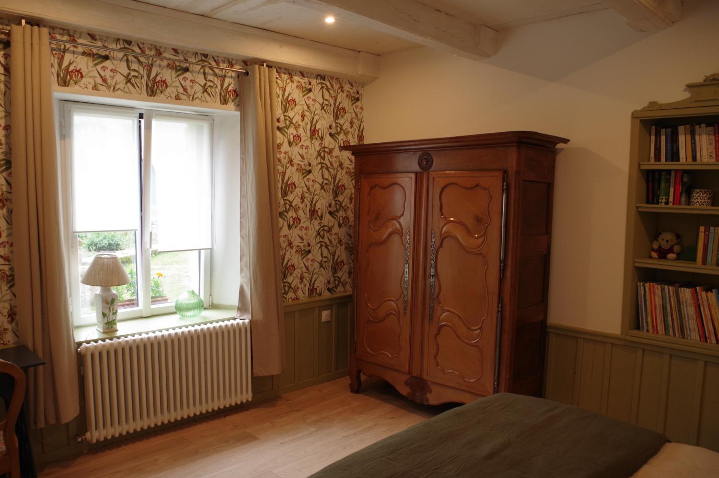 Double Room with Garden View - Photo 3