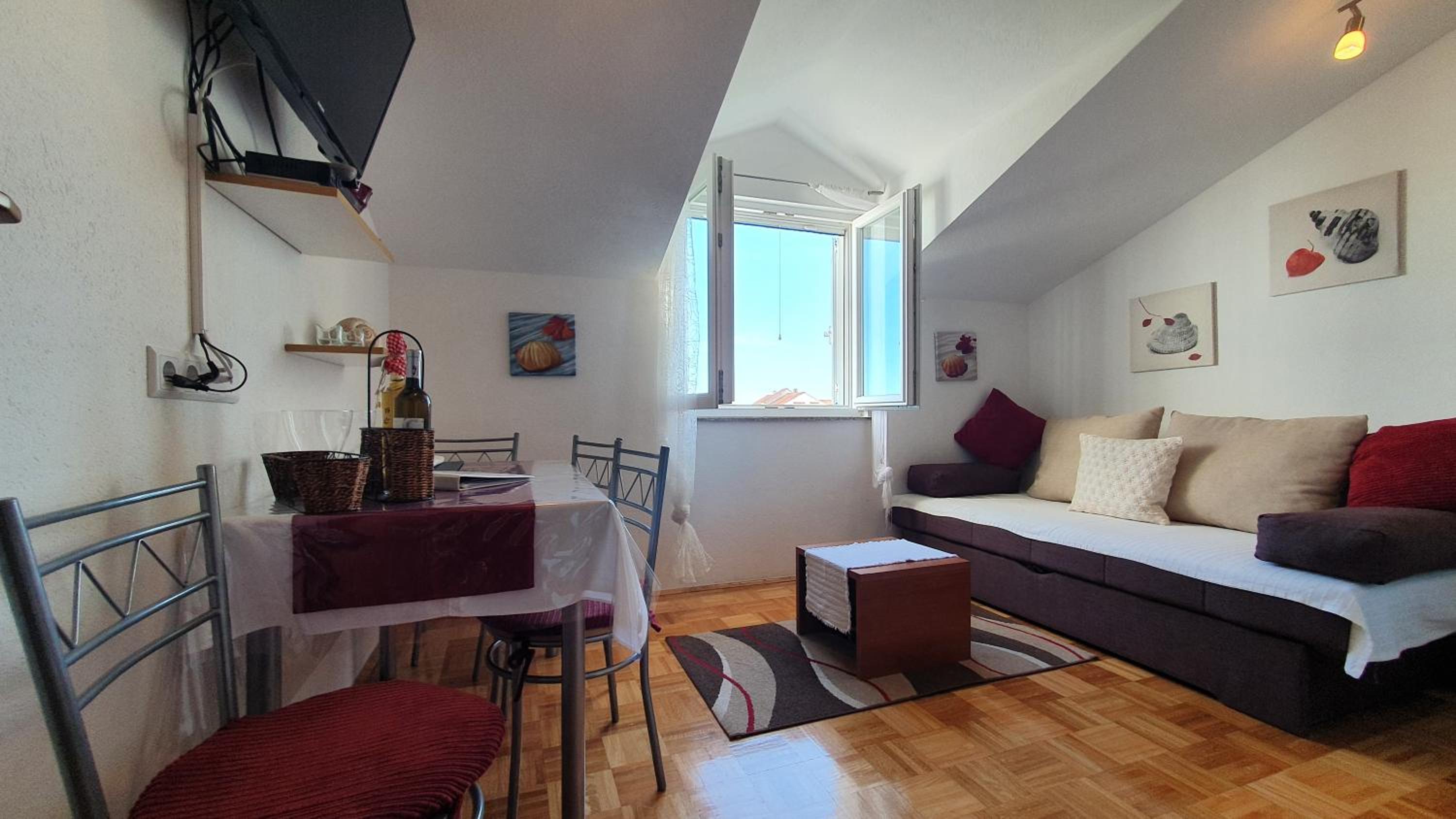 Apartment with Sea View