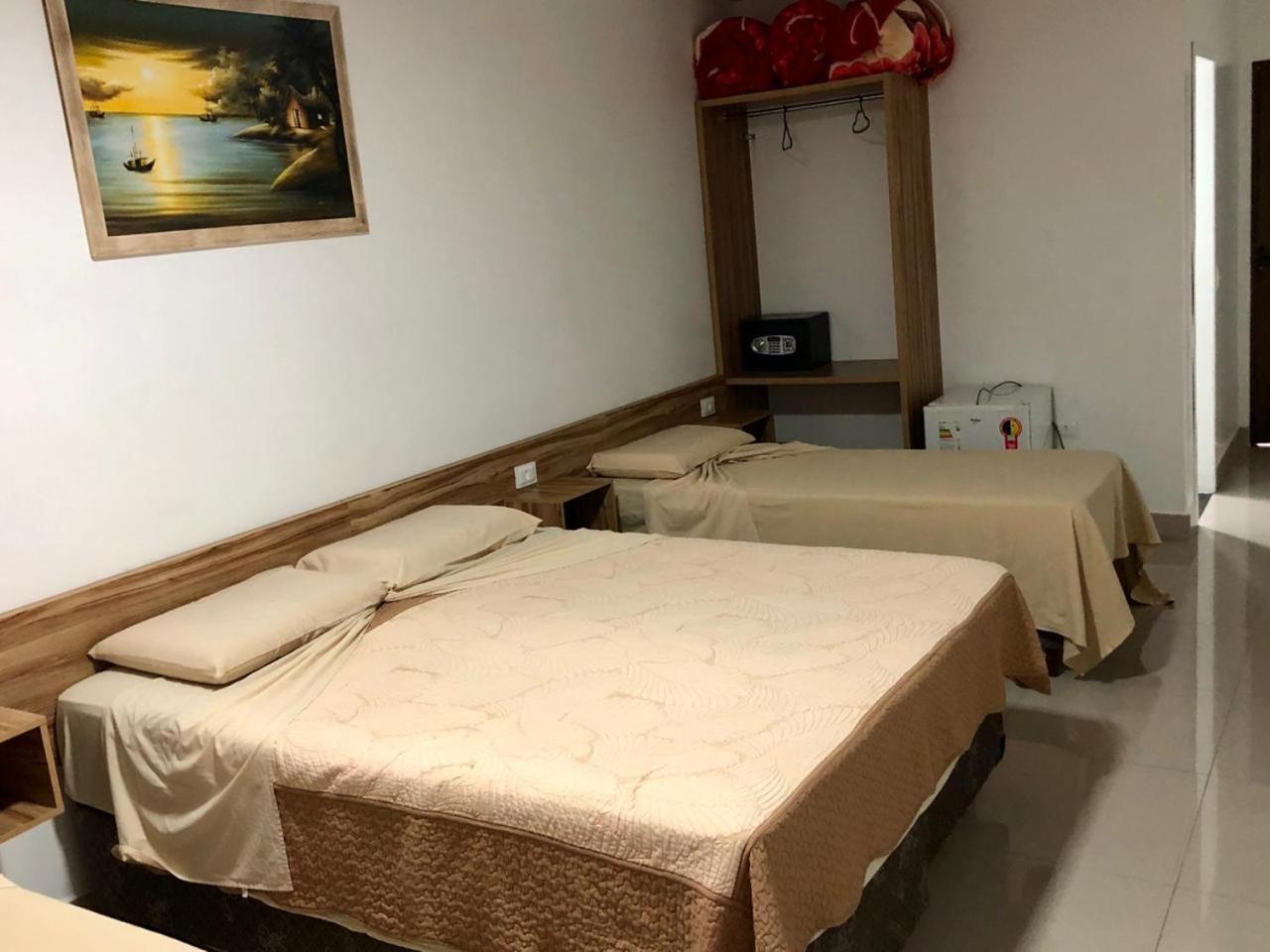 Standard Double Room - Photo 14