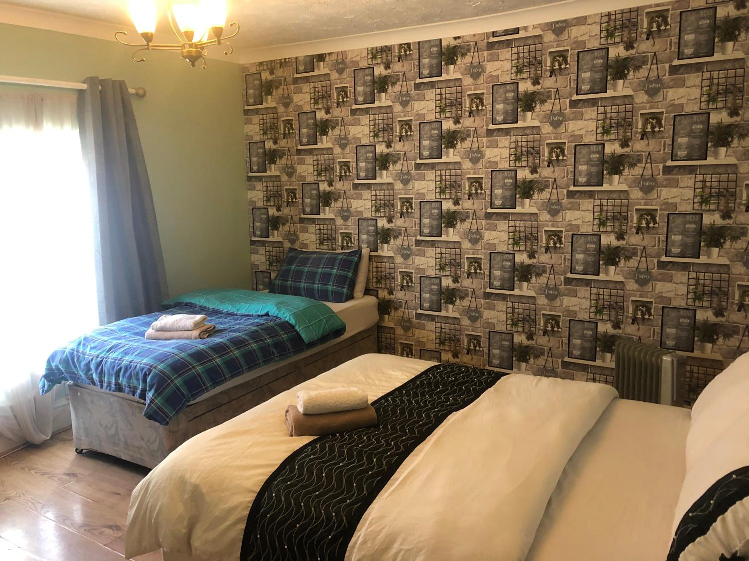 Double Room with Private Bathroom photo 1