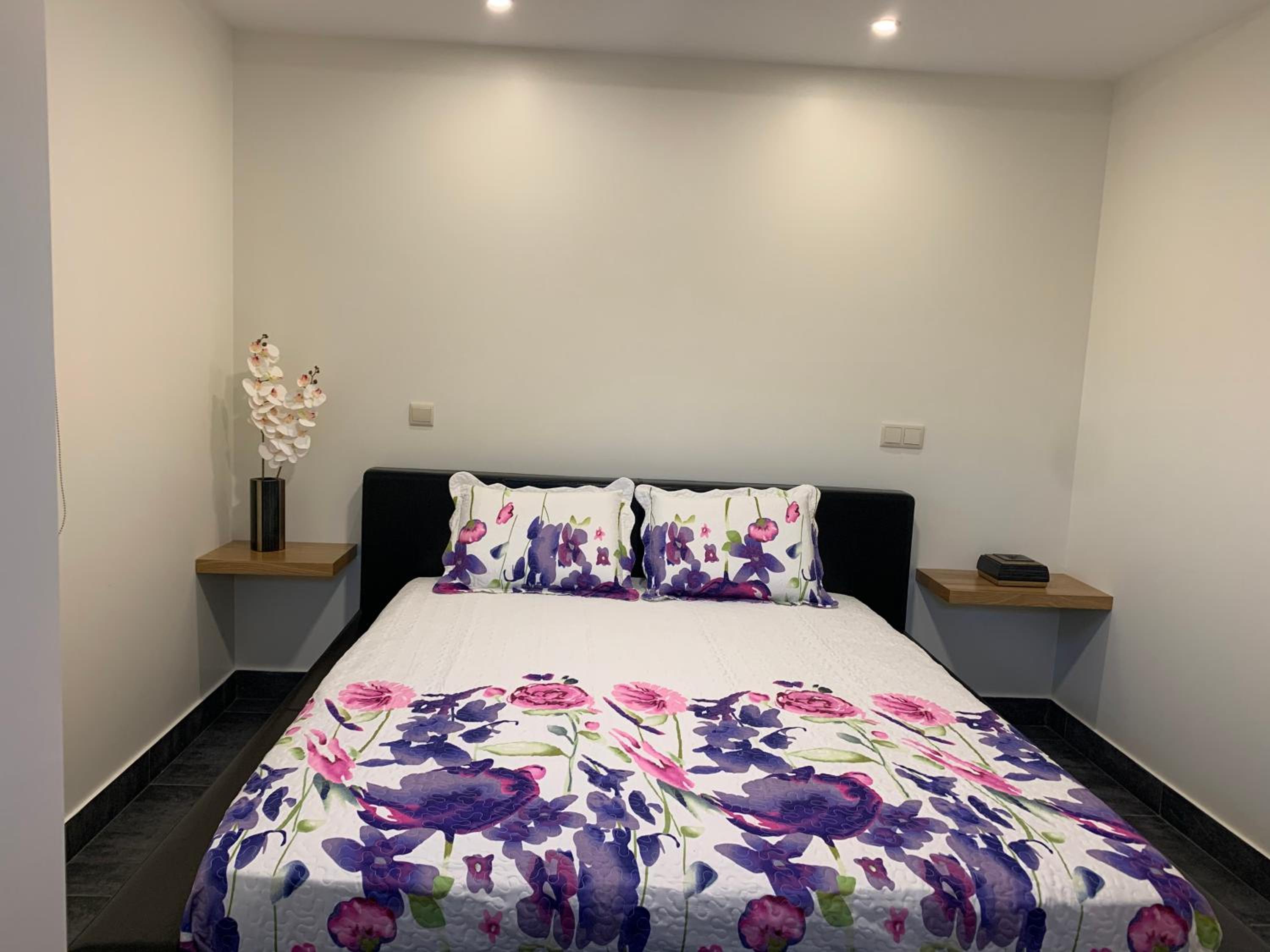 Two-Bedroom Apartment - Photo 22