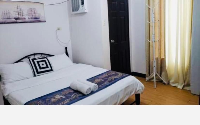 One-Bedroom Apartment - Photo 19