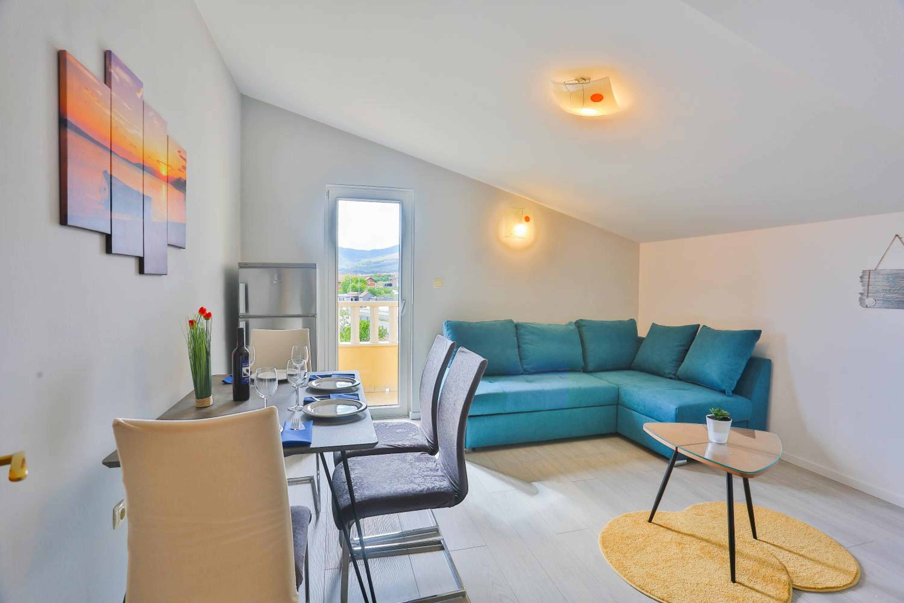 Apartment with Balcony