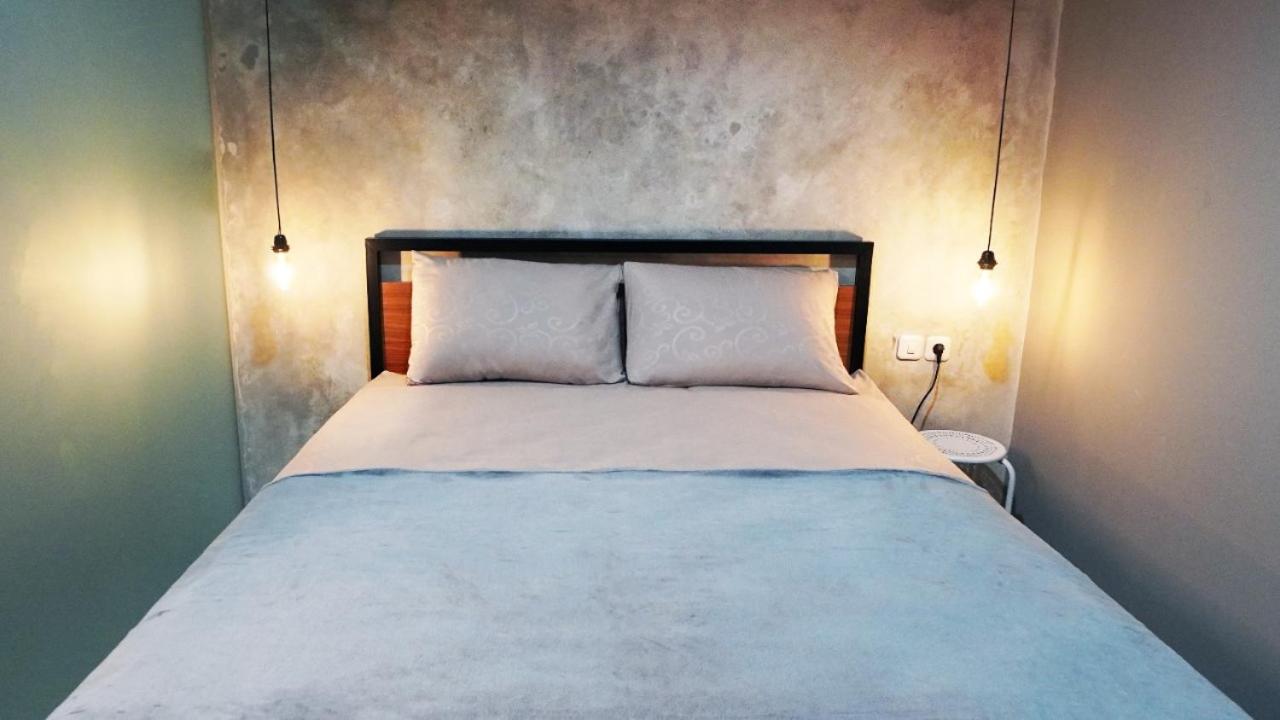 Deluxe Room - Photo 5