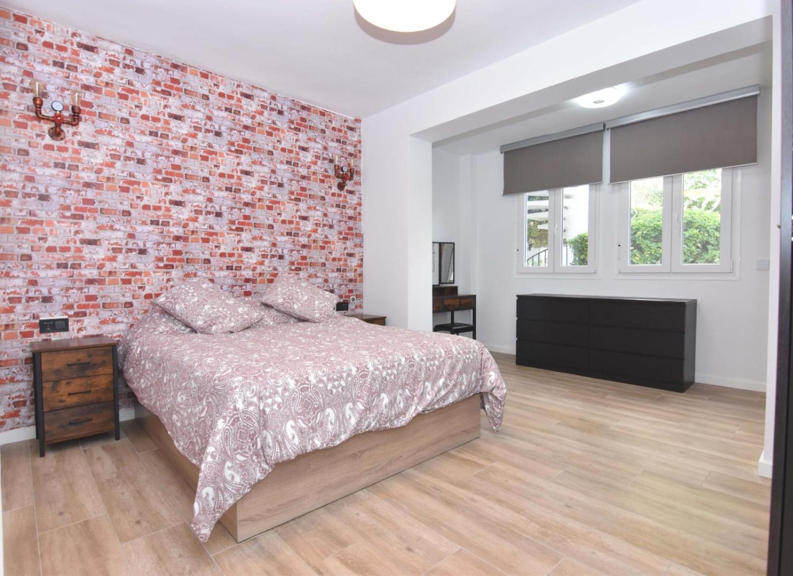 Two-Bedroom Apartment - Photo 27