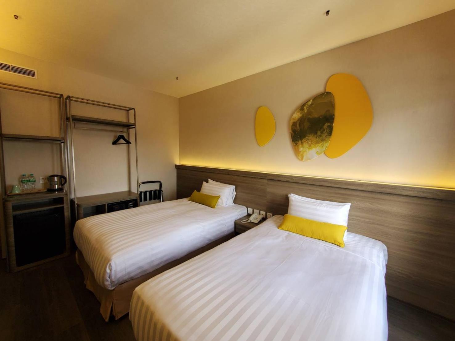 Exquisite Twin Room photo 3