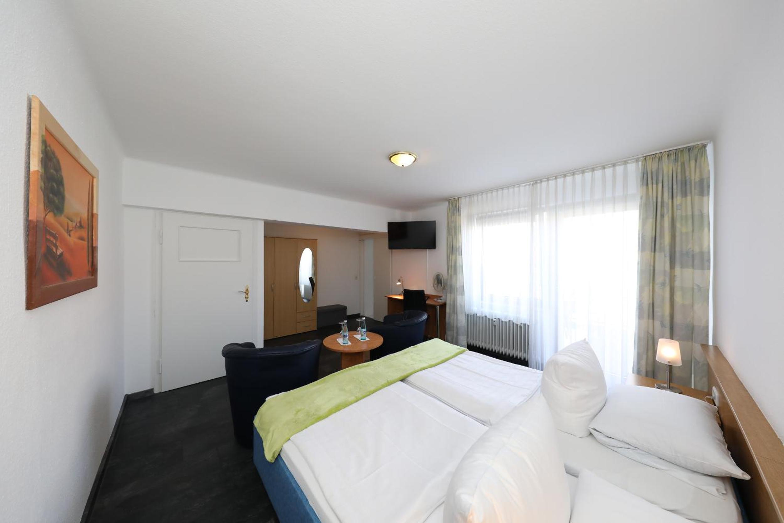 Double or Twin Room photo 1