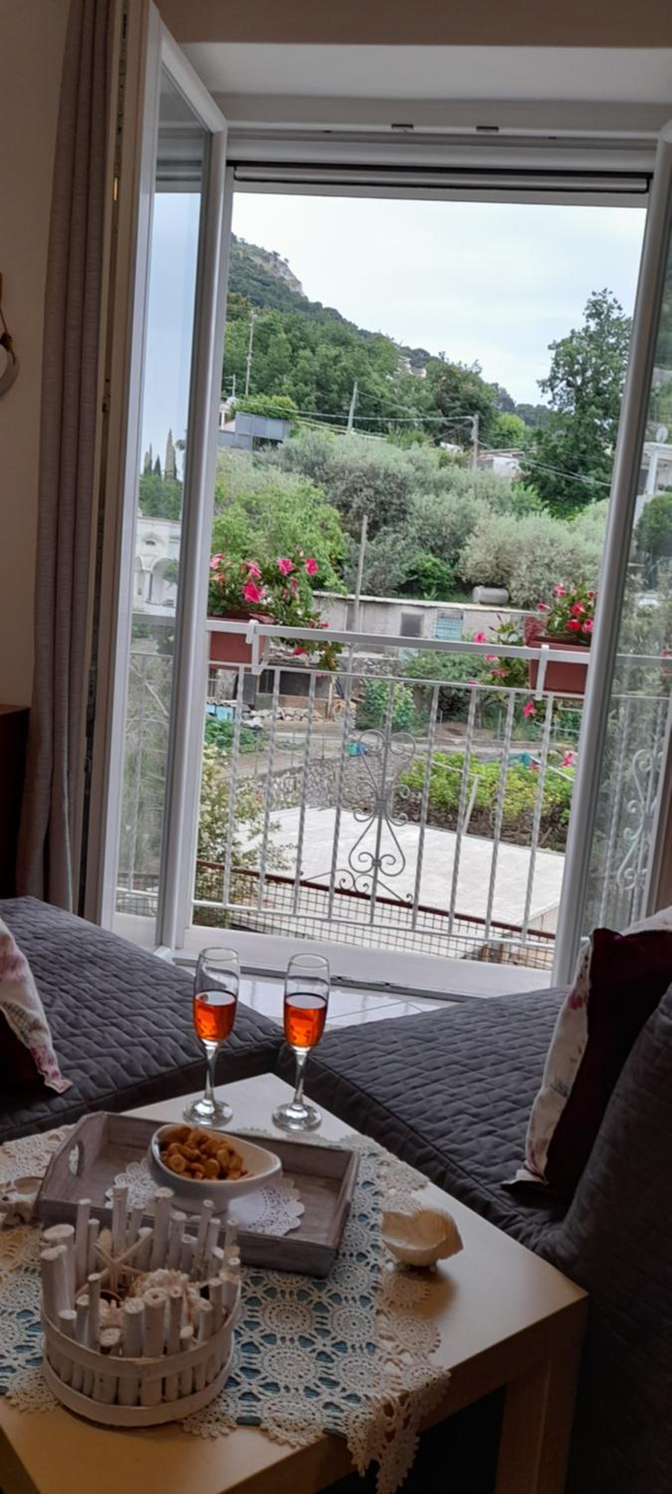 Apartment with Terrace - Photo 47