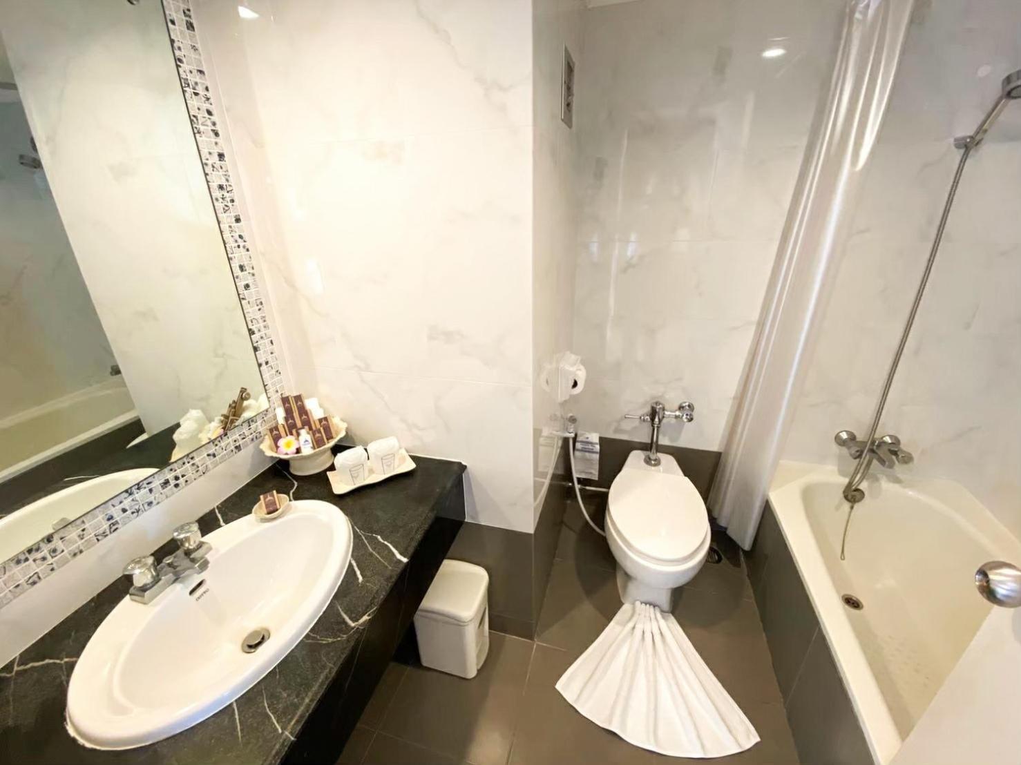 Superior Double Or Twin Room photo 3