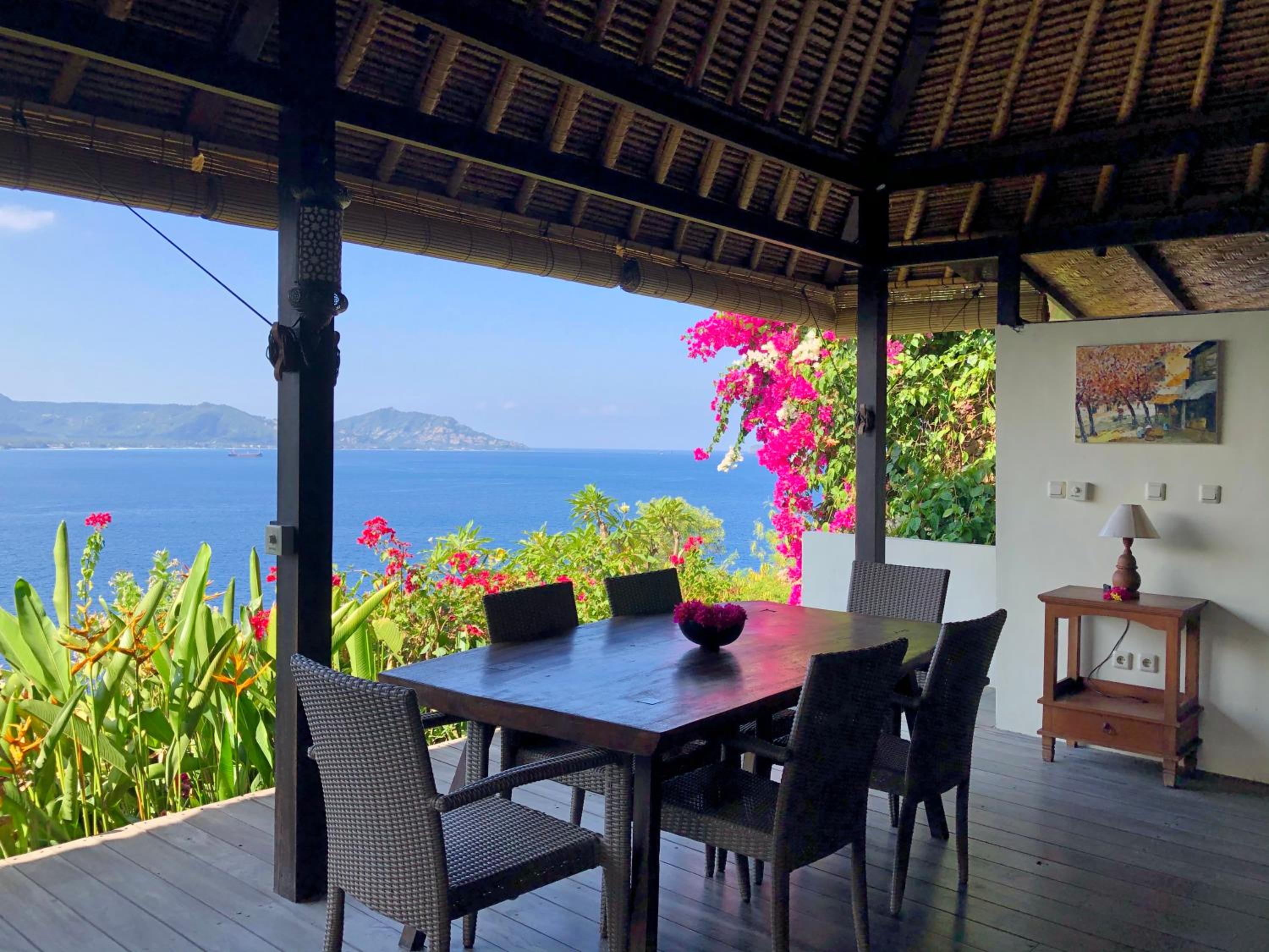 Two-Bedroom Villa - Photo 2