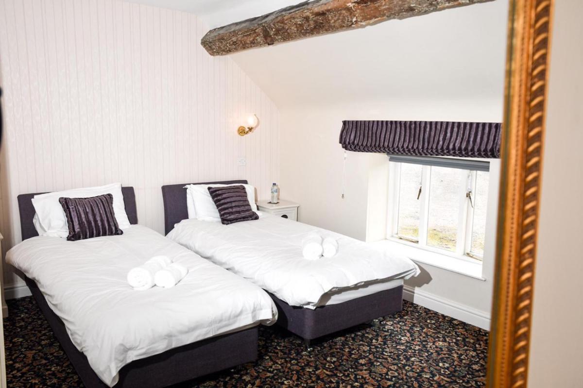 Standard Twin Room photo 2