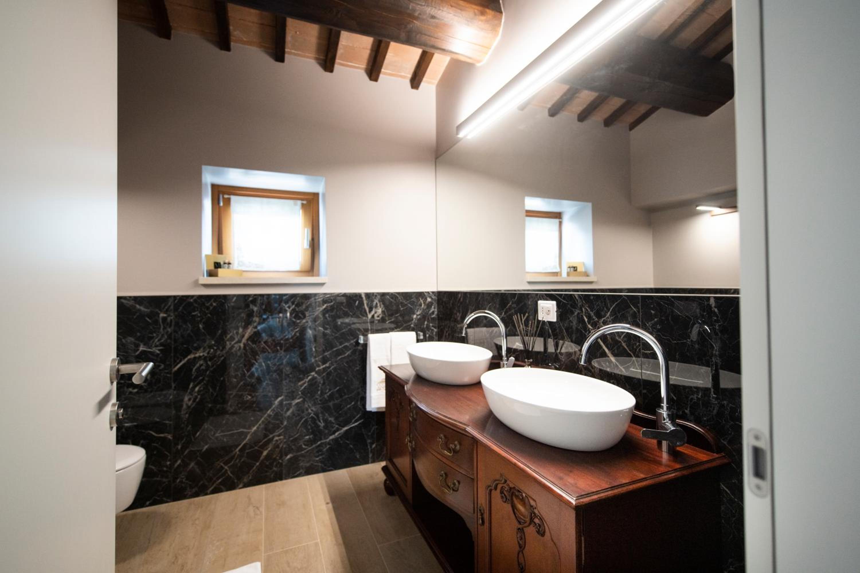 Suite with Terrace photo 3