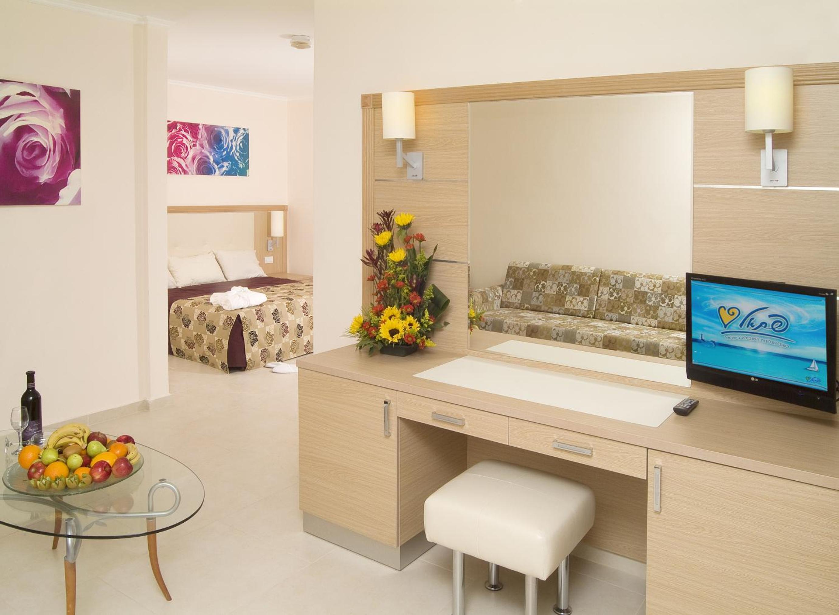 Junior Suite with Balcony