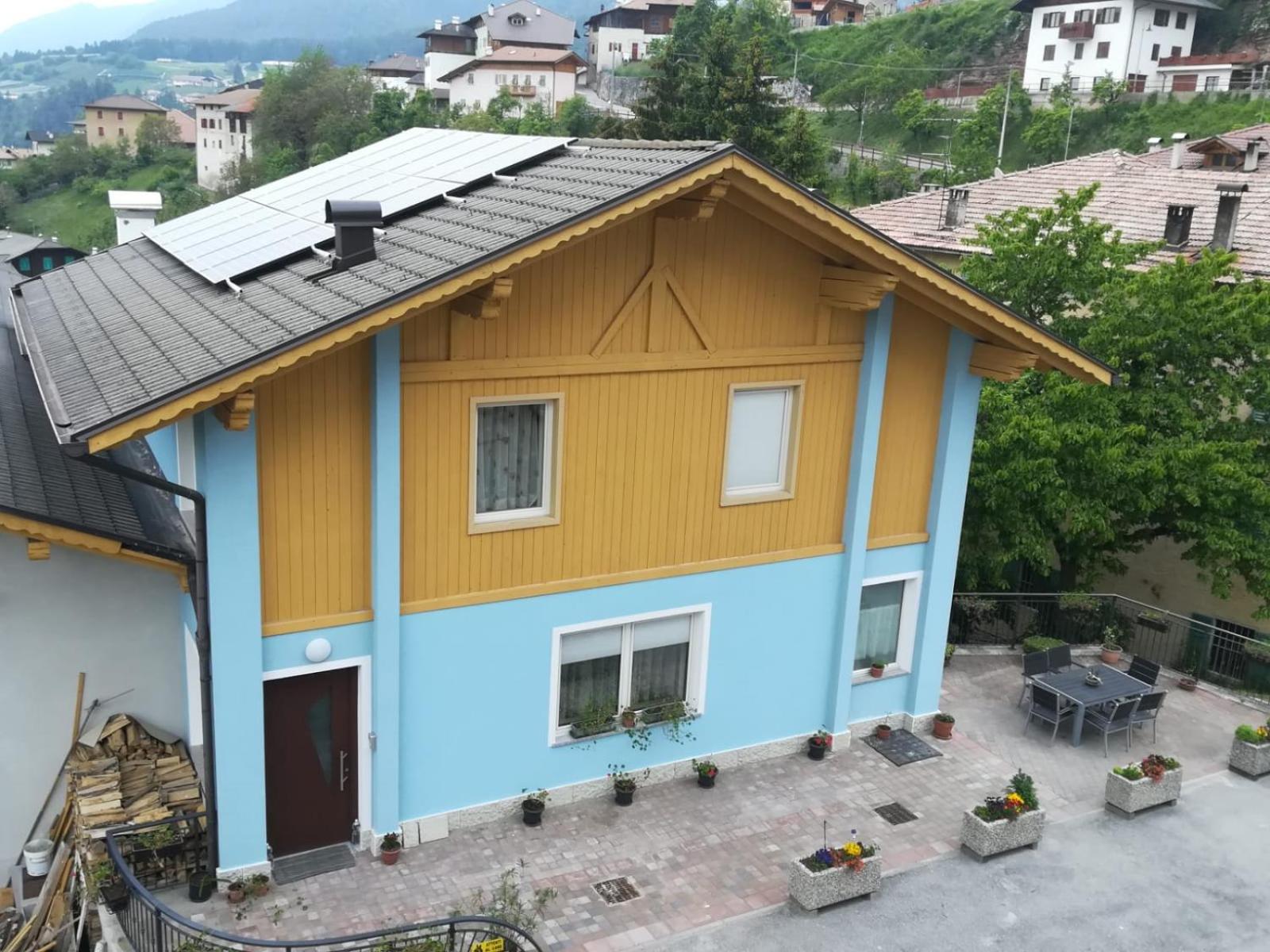 Apartment with Balcony photo 3