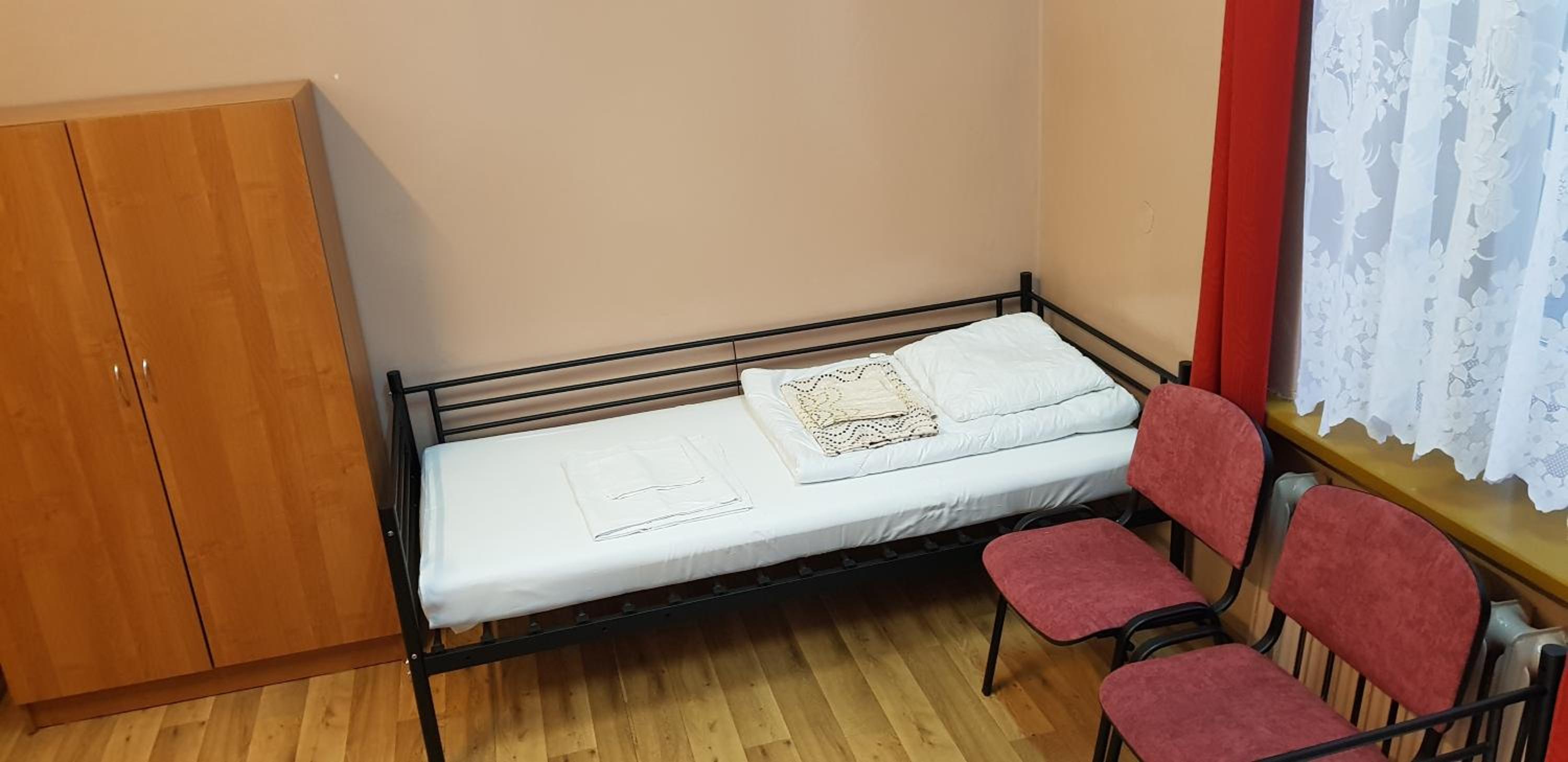 Bunk Bed in 8-Bed Mixed Dormitory Room photo 3