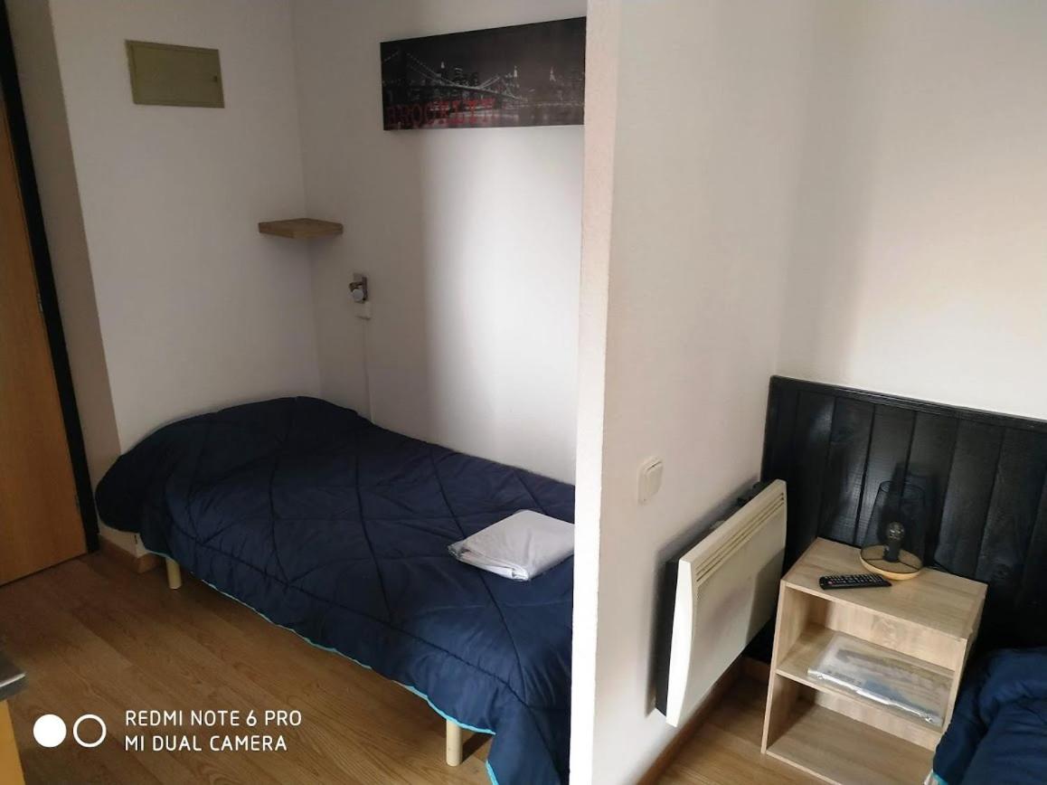Studio (2 Adults)