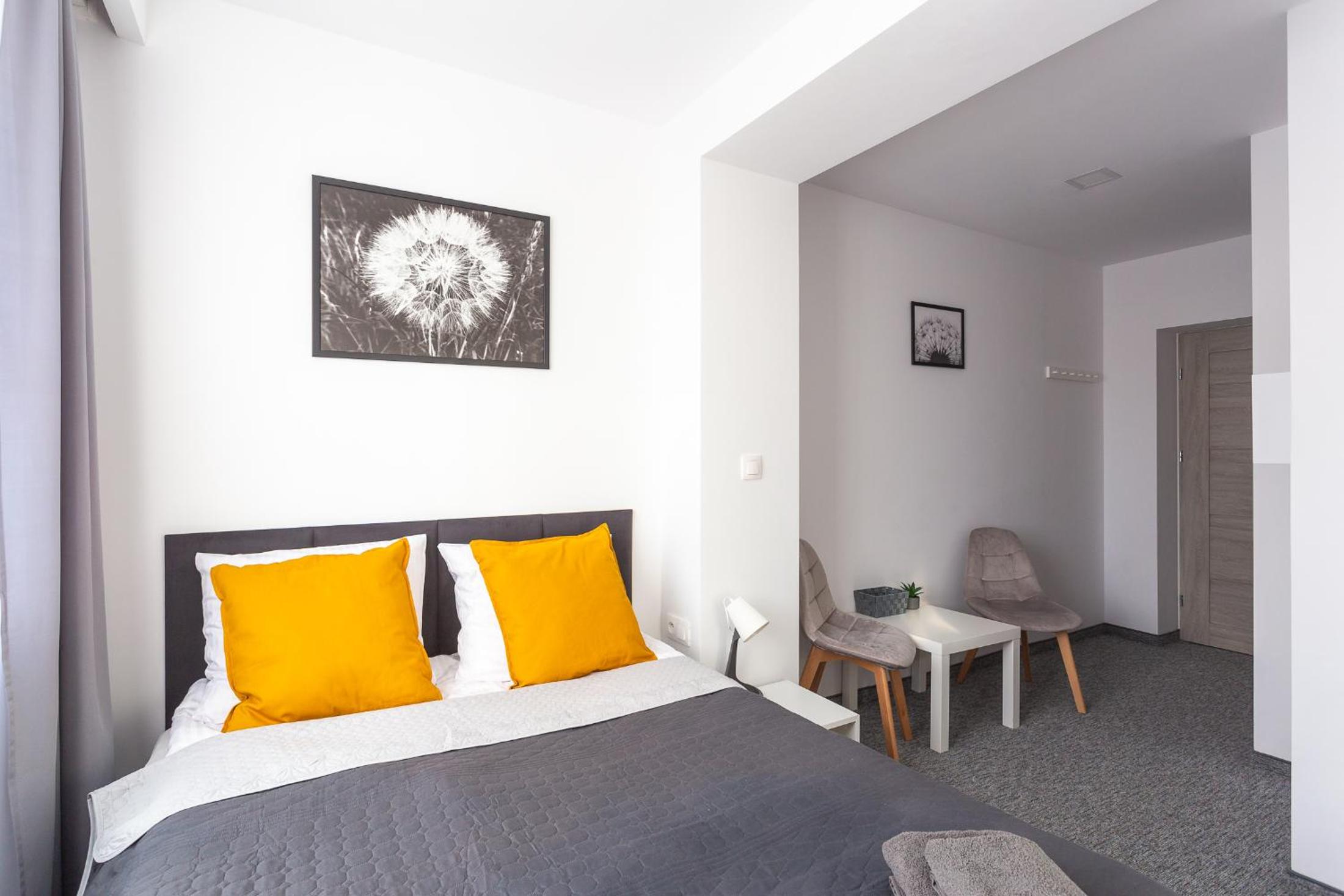 Double Room - Photo 2
