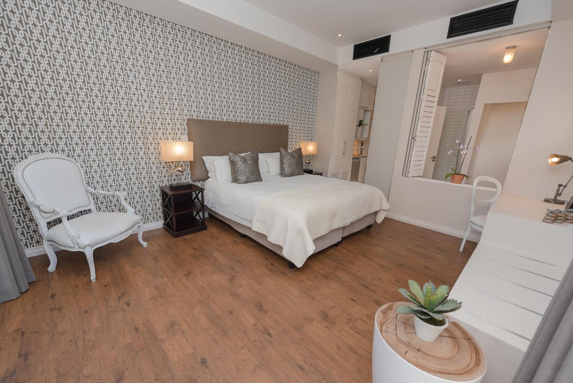 Luxury Room - Photo 3