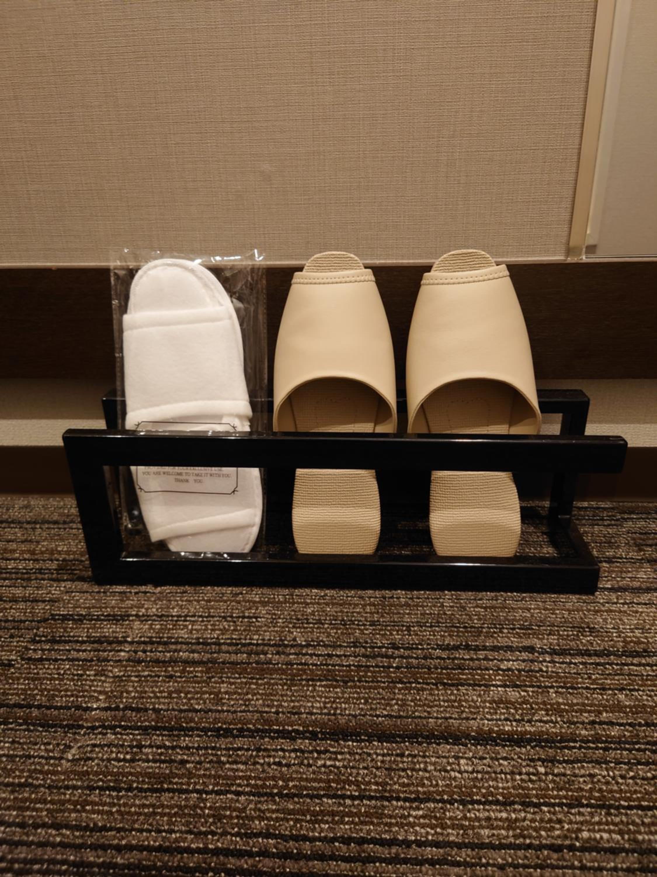Twin Room - Non-Smoking